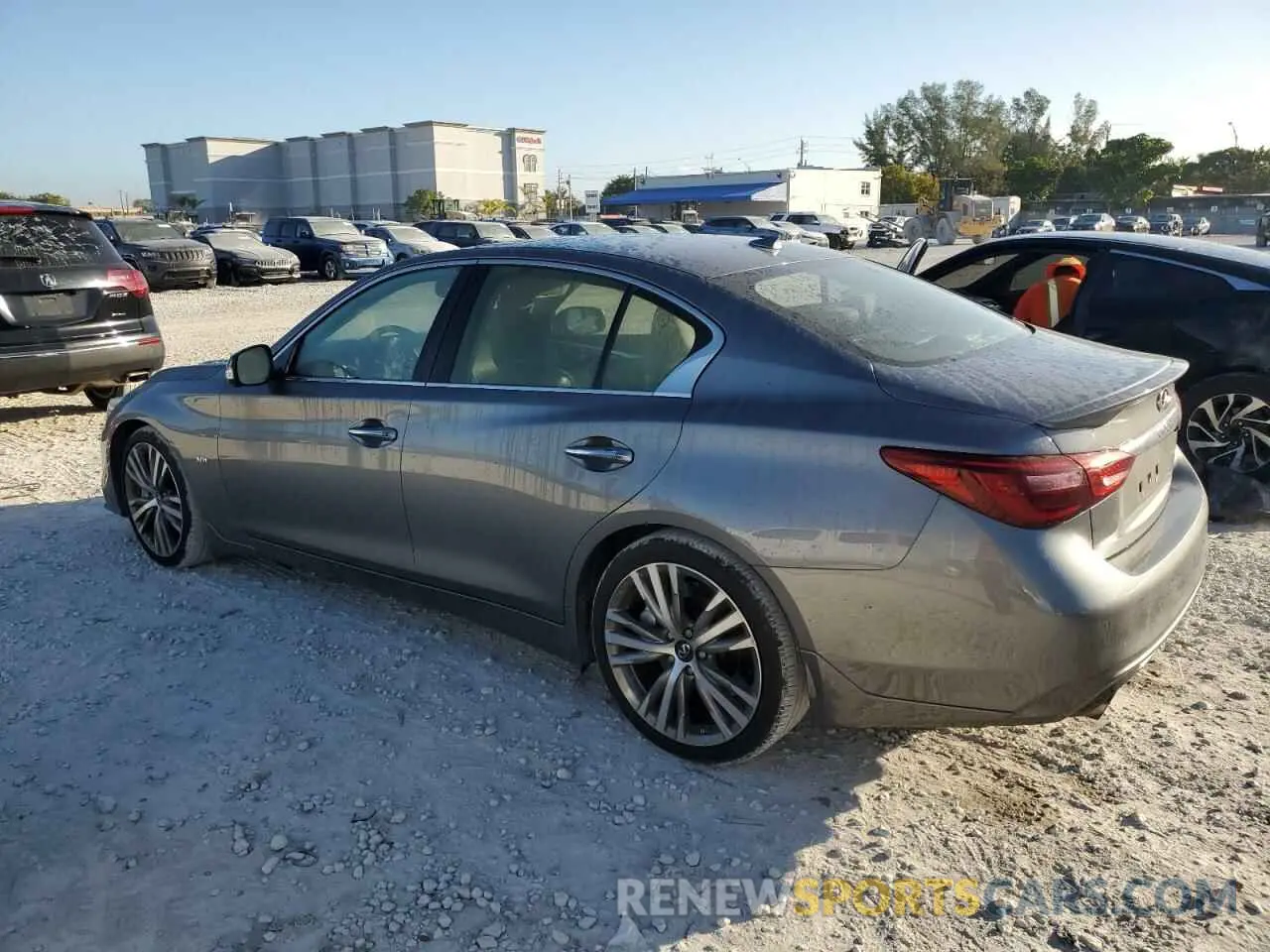 2 fotografías del automóvil dañado JN1EV7AP9KM541414 INFINITI Q50 2019