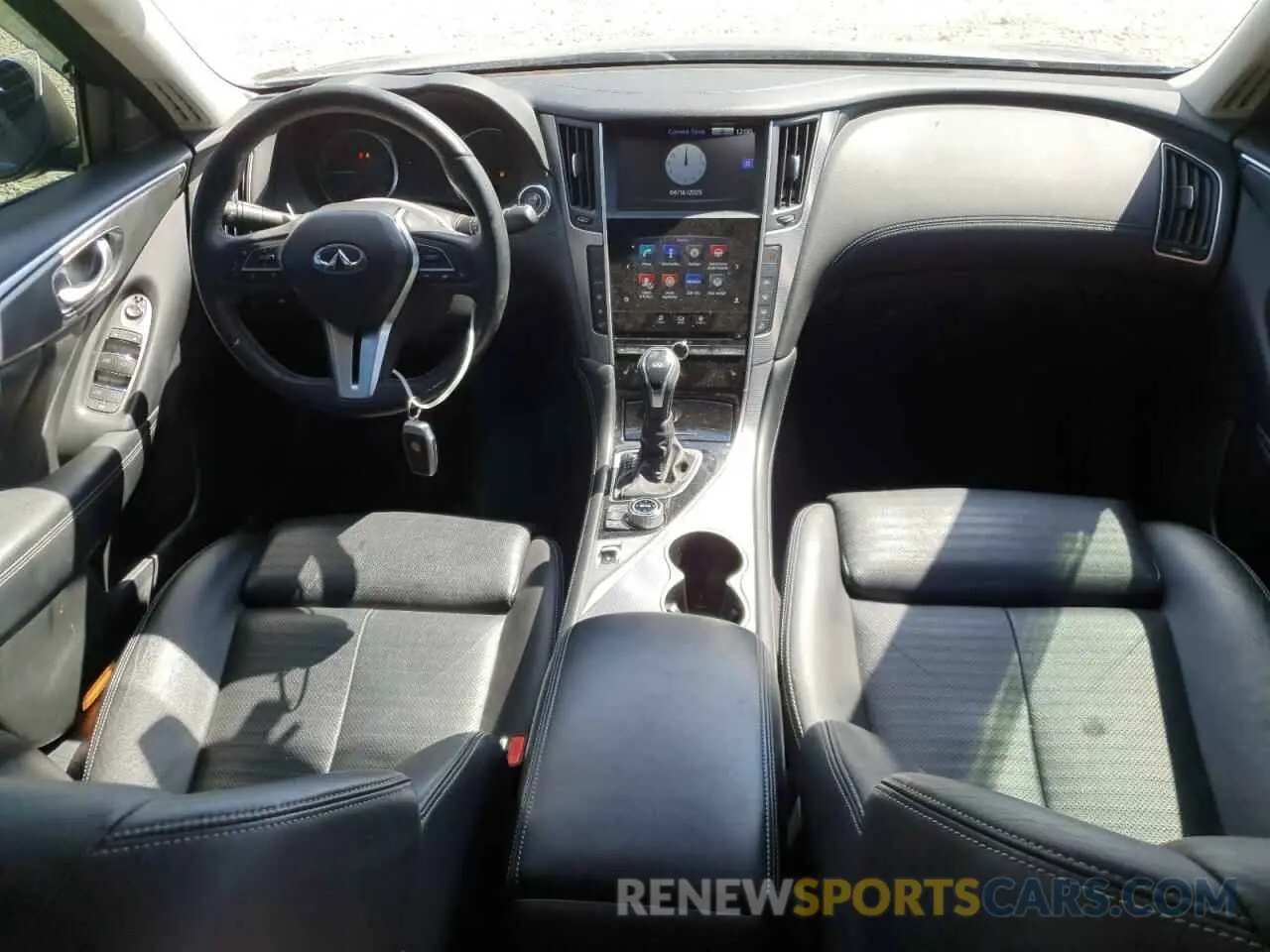 8 fotografías del automóvil dañado JN1EV7AR0KM592477 INFINITI Q50 2019