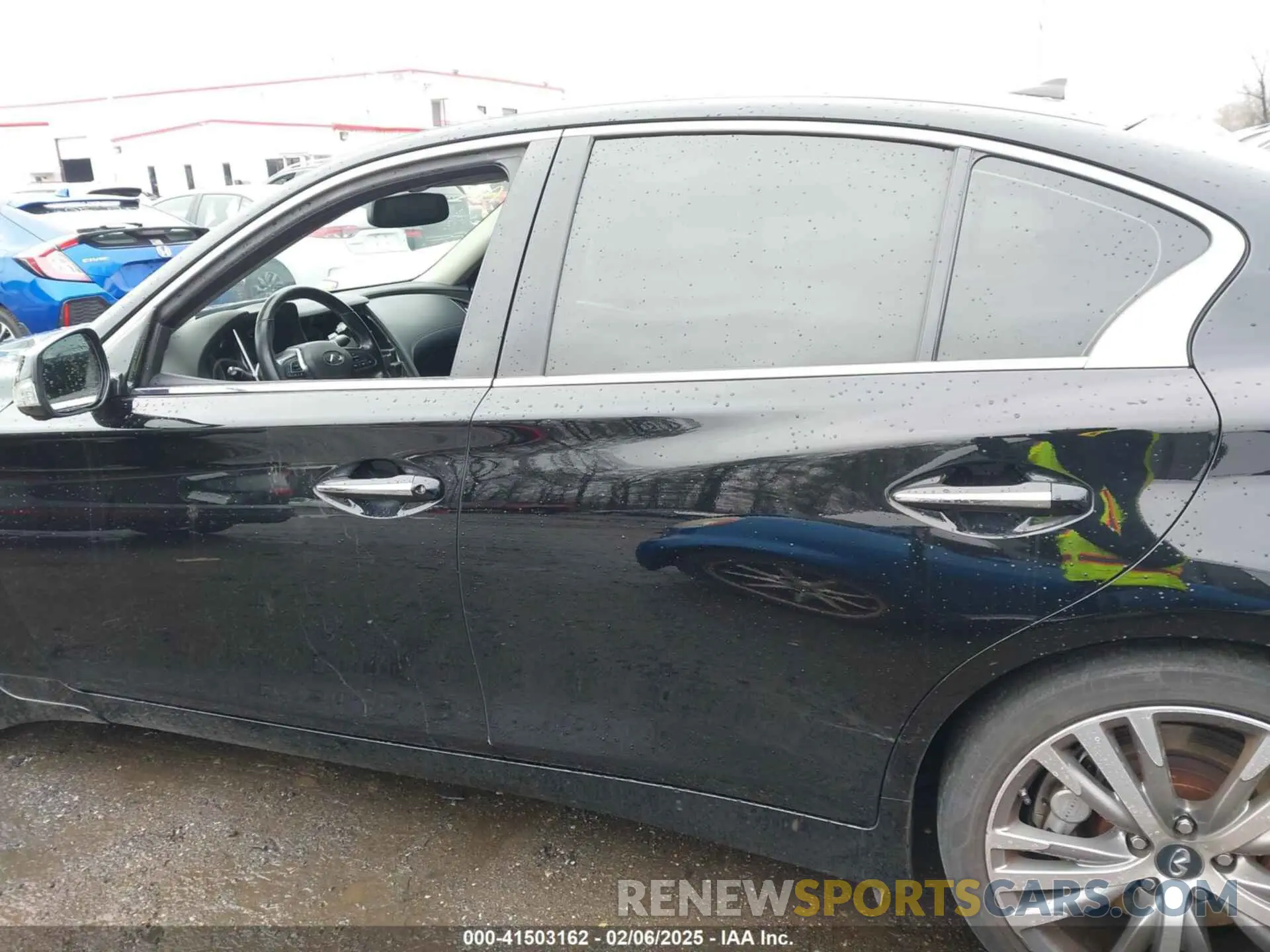 14 fotografías del automóvil dañado JN1EV7AR1KM554983 INFINITI Q50 2019