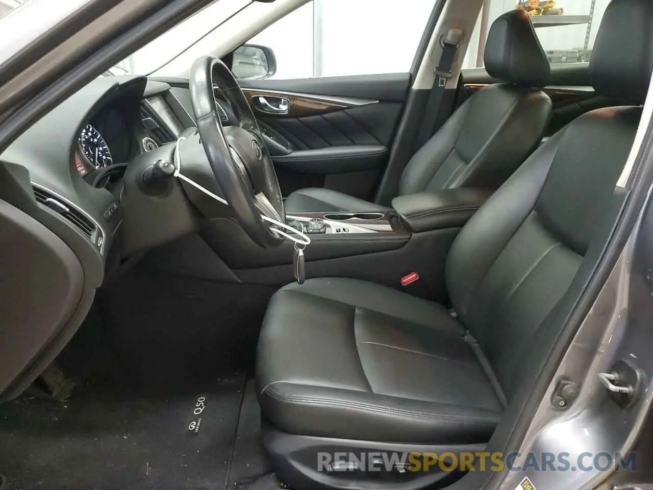 7 fotografías del automóvil dañado JN1EV7AR2KM554667 INFINITI Q50 2019