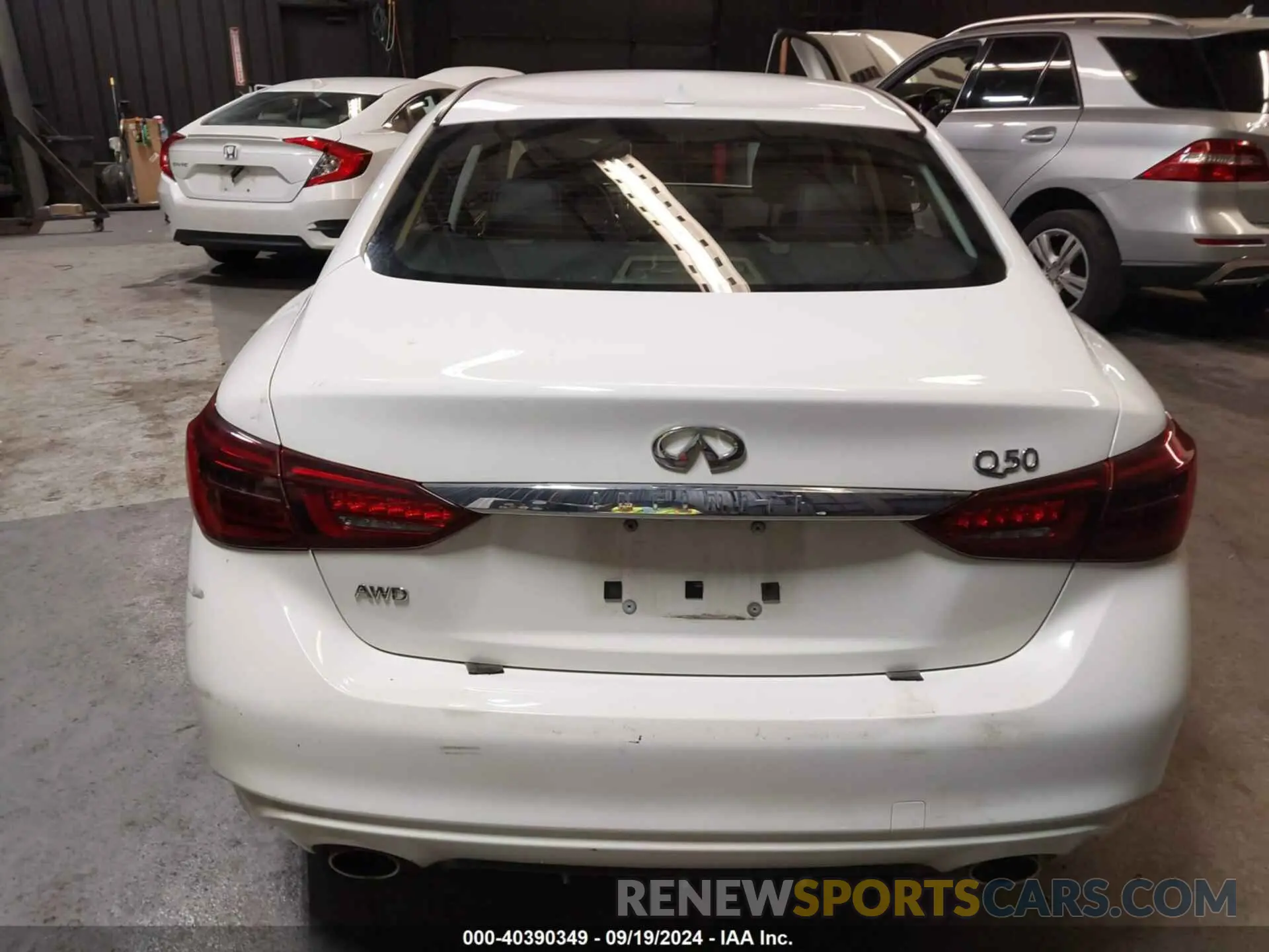16 fotografías del automóvil dañado JN1EV7AR2KM558945 INFINITI Q50 2019
