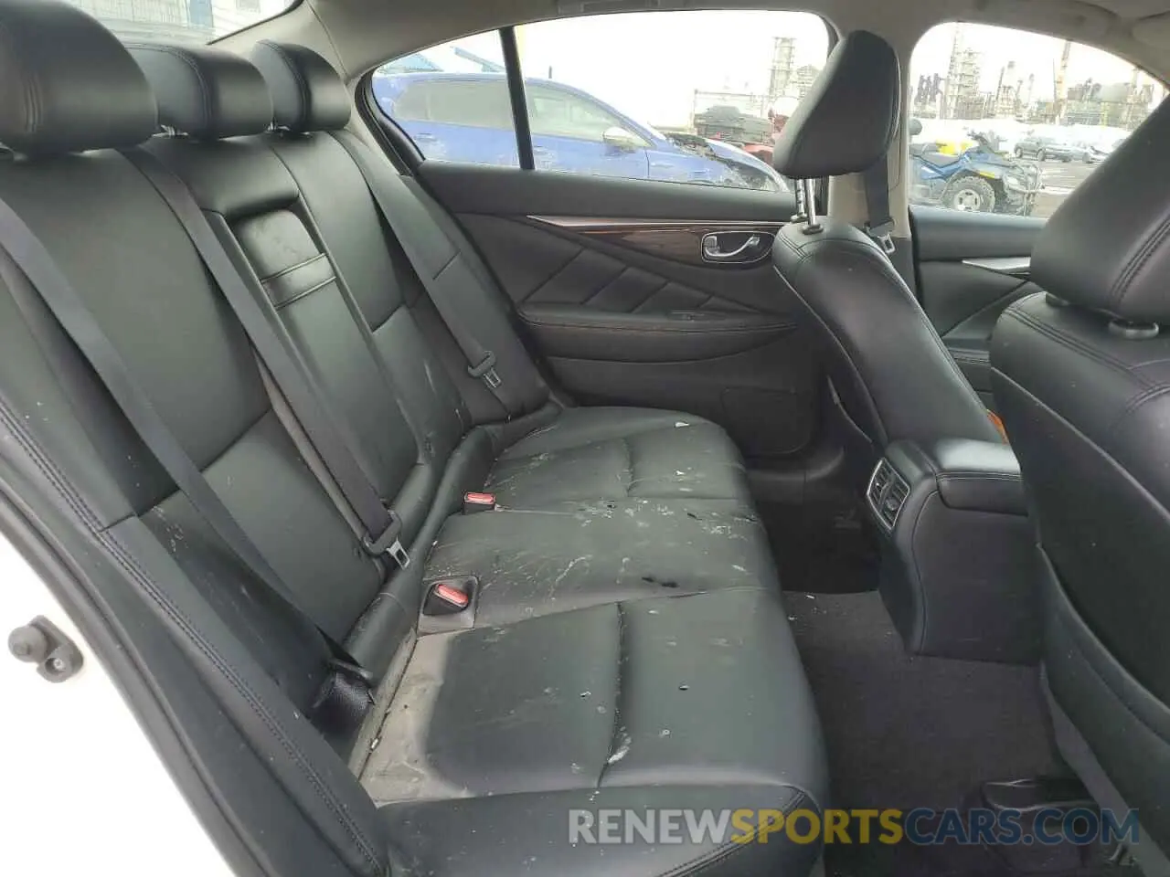 10 fotografías del automóvil dañado JN1EV7AR4KM553777 INFINITI Q50 2019