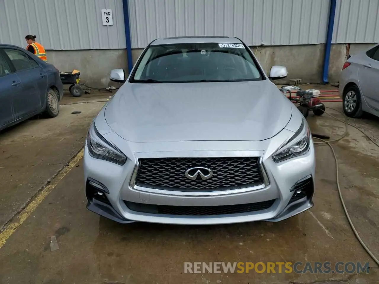 5 fotografías del automóvil dañado JN1EV7AR4KM556873 INFINITI Q50 2019