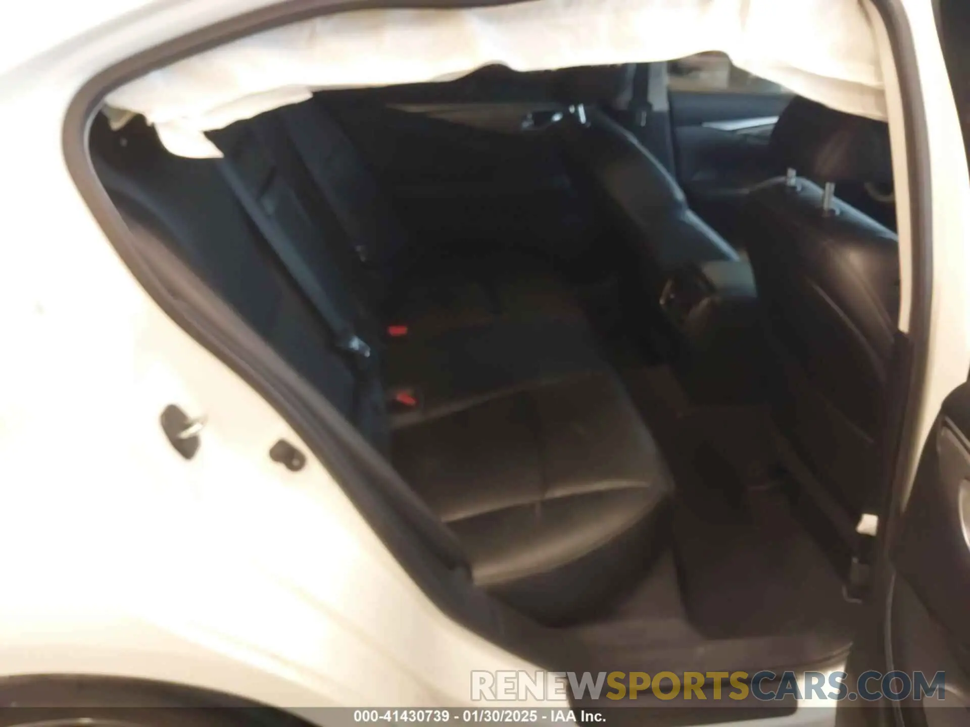 8 fotografías del automóvil dañado JN1EV7AR5KM592071 INFINITI Q50 2019