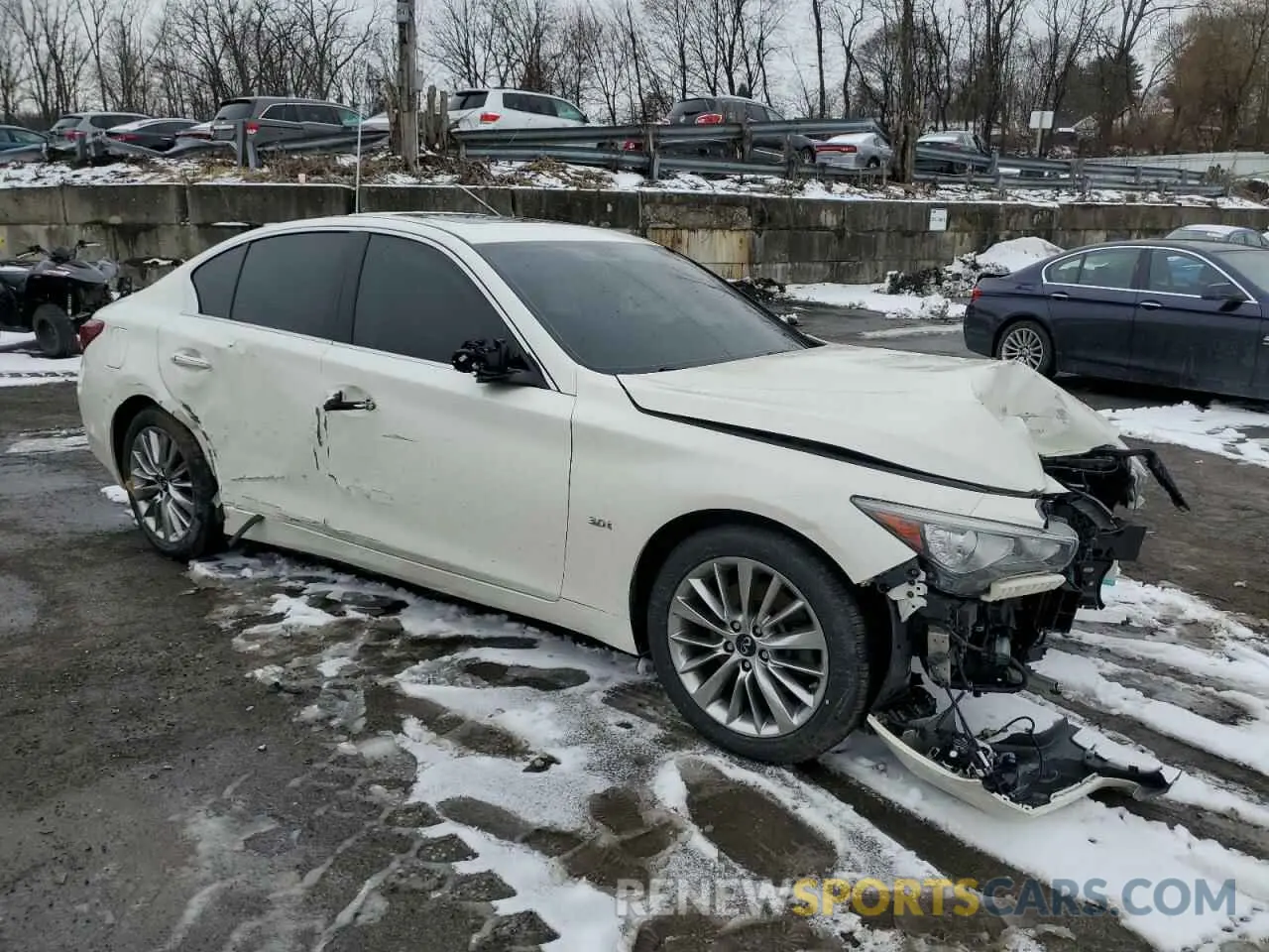 4 fotografías del automóvil dañado JN1EV7AR5KM593656 INFINITI Q50 2019