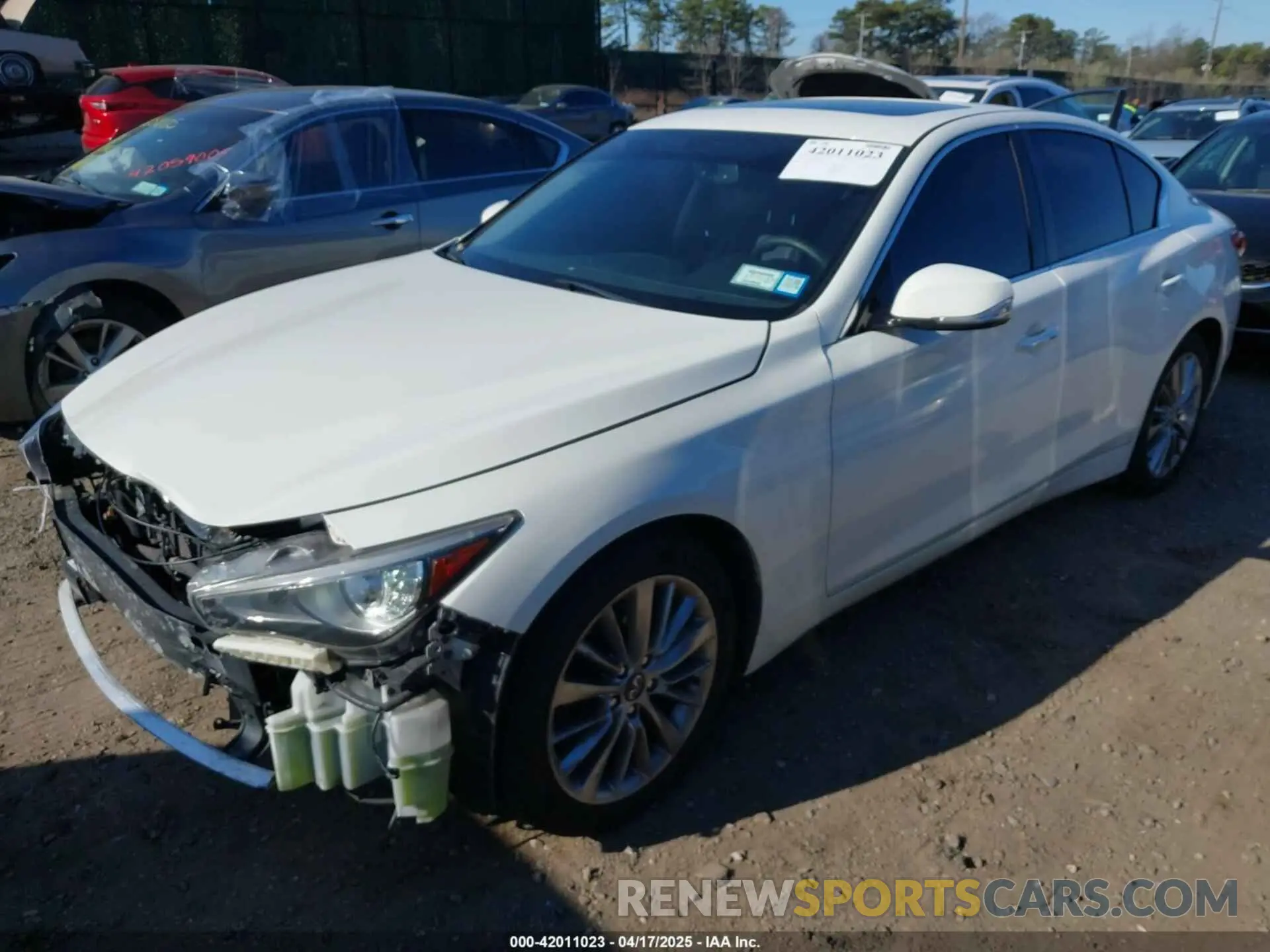 2 fotografías del automóvil dañado JN1EV7AR5KM594323 INFINITI Q50 2019