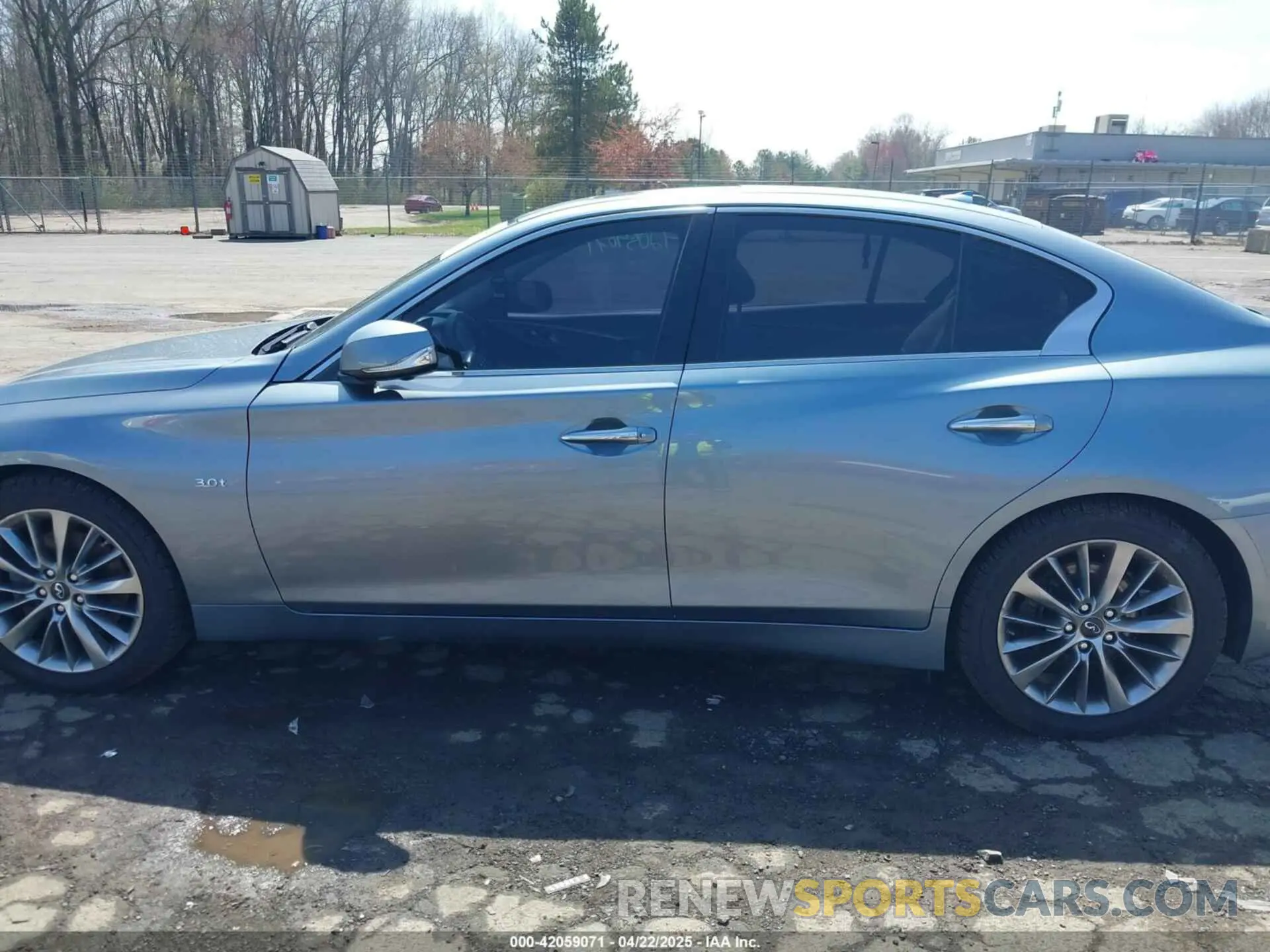 14 fotografías del automóvil dañado JN1EV7AR6KM550475 INFINITI Q50 2019