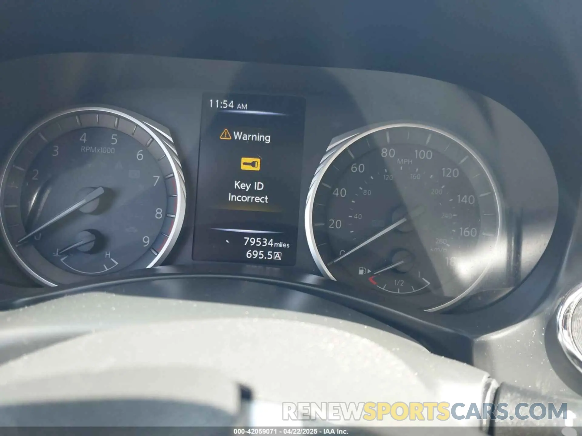 7 fotografías del automóvil dañado JN1EV7AR6KM550475 INFINITI Q50 2019