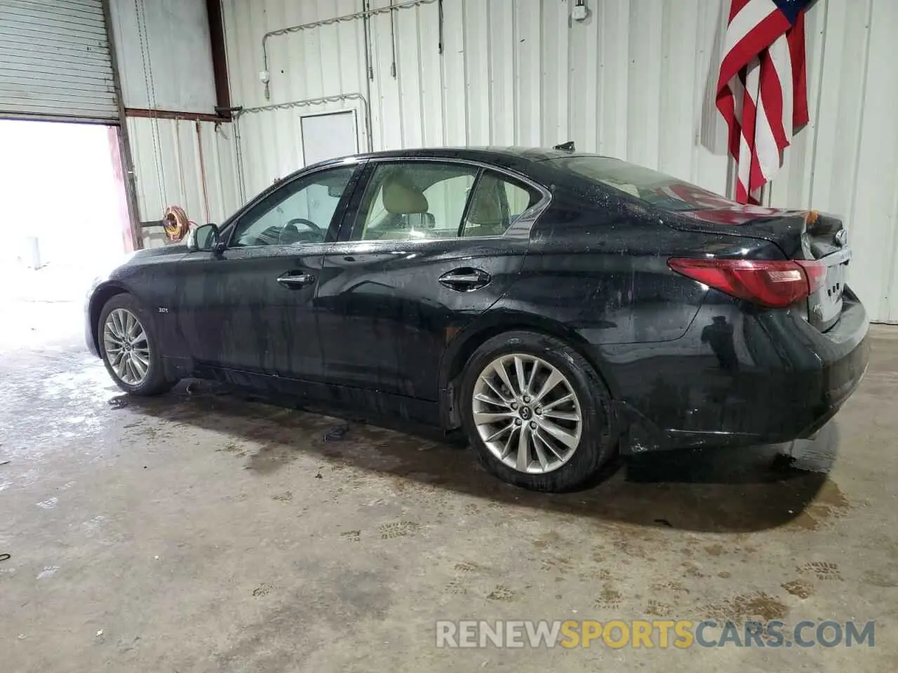 2 fotografías del automóvil dañado JN1EV7AR6KM556566 INFINITI Q50 2019