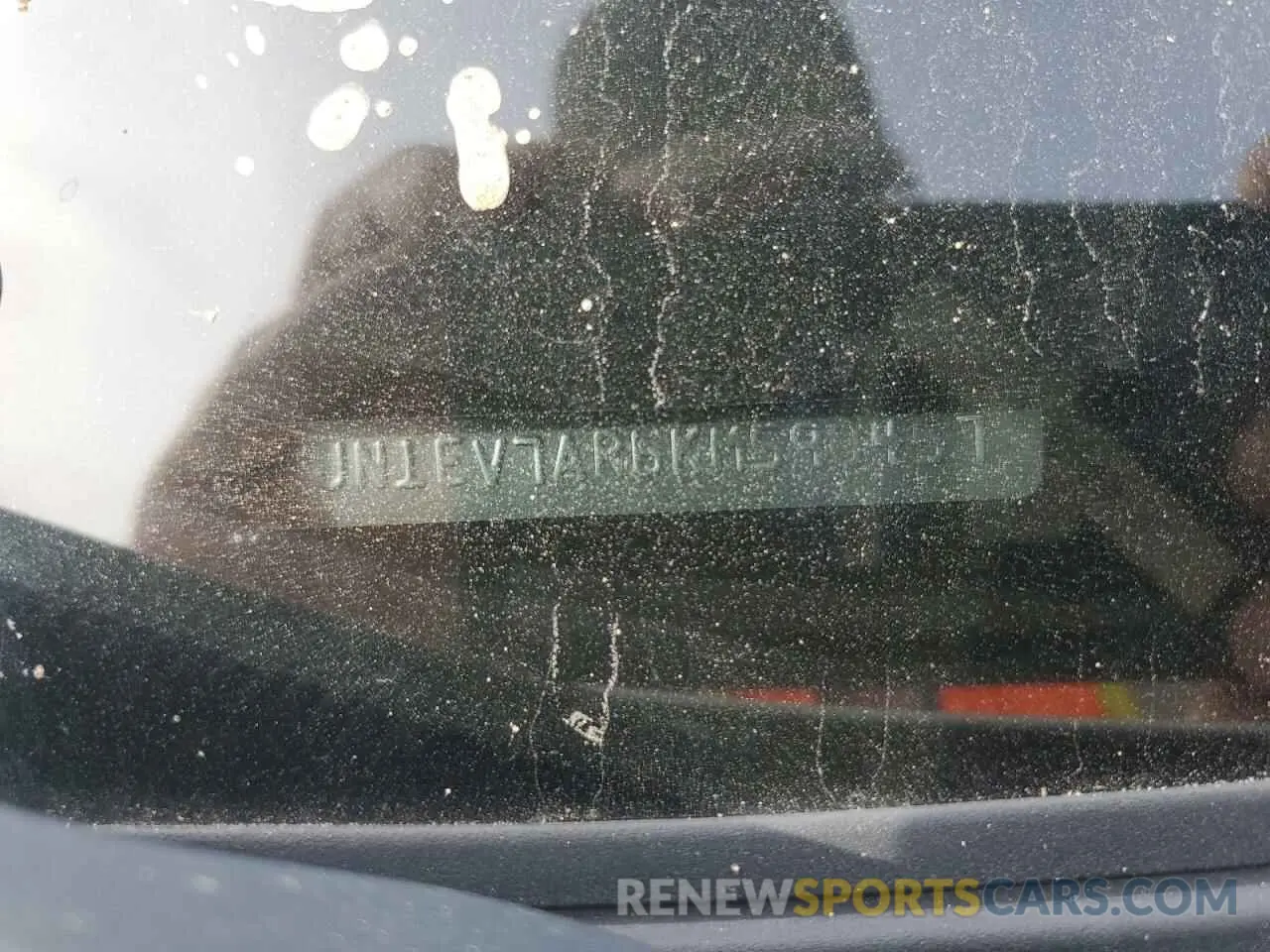 12 fotografías del automóvil dañado JN1EV7AR6KM590457 INFINITI Q50 2019