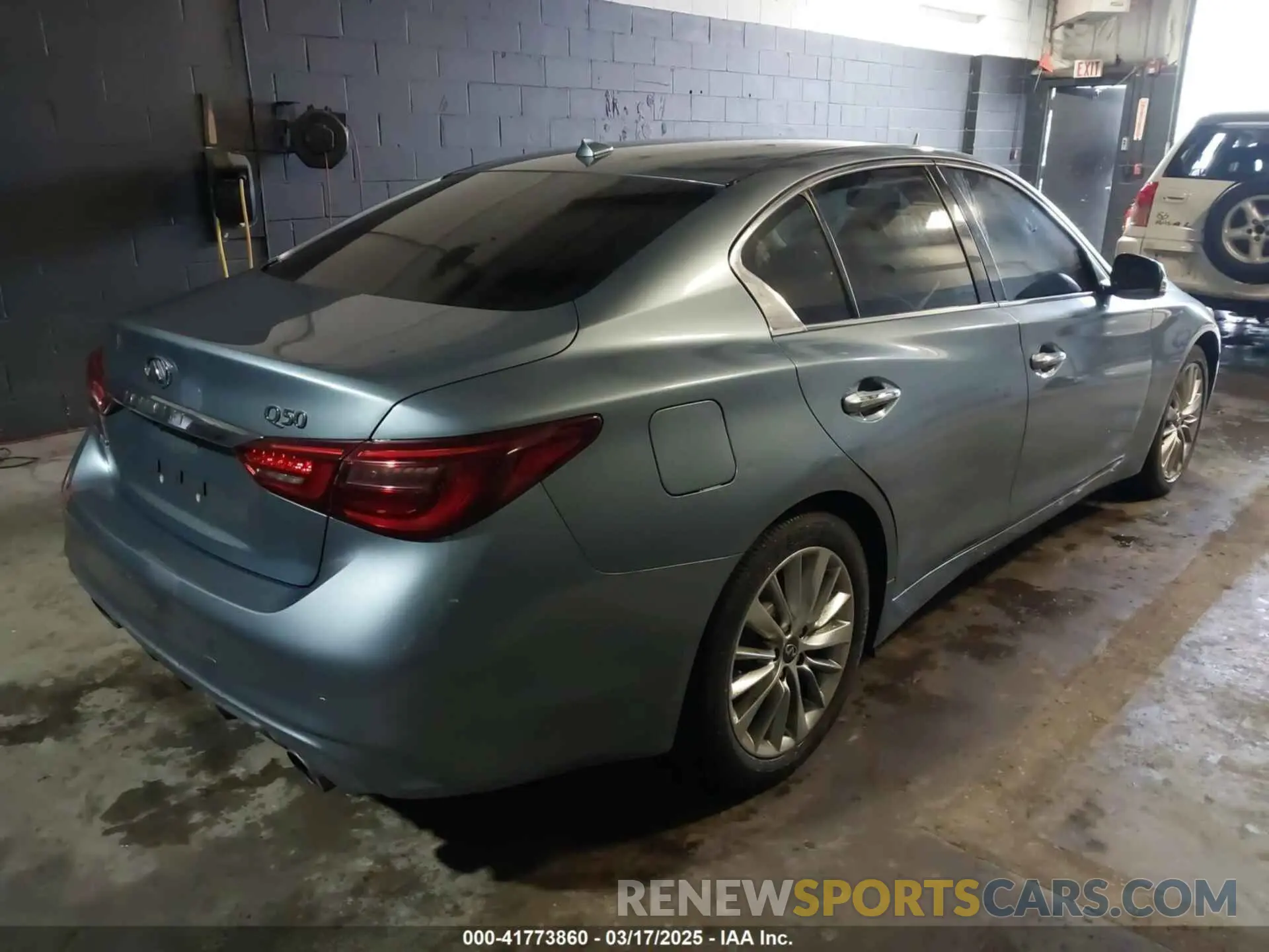 4 fotografías del automóvil dañado JN1EV7AR8KM591111 INFINITI Q50 2019