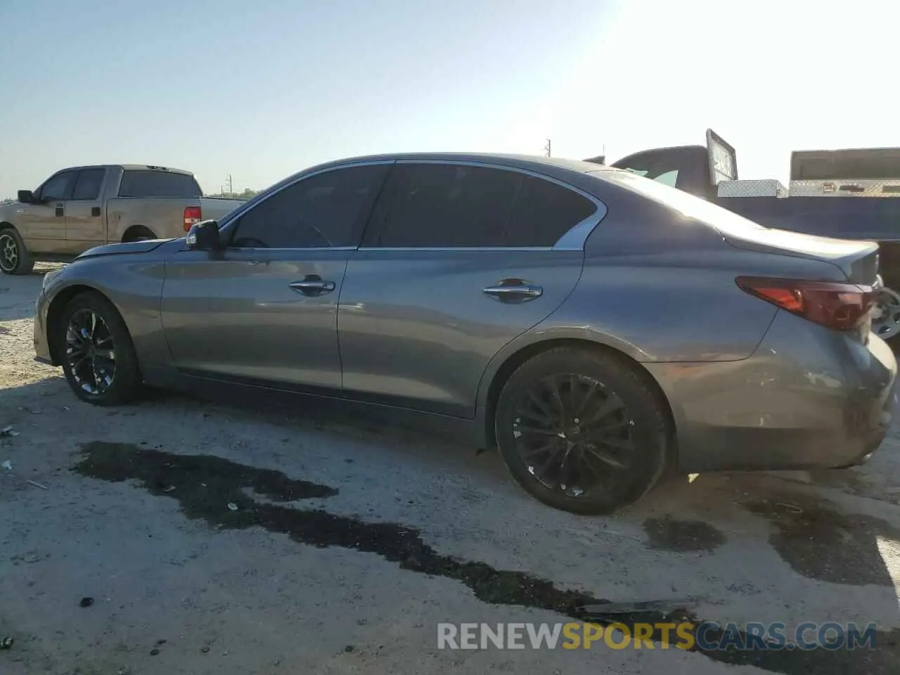 2 fotografías del automóvil dañado JN1EV7ARXKM555808 INFINITI Q50 2019