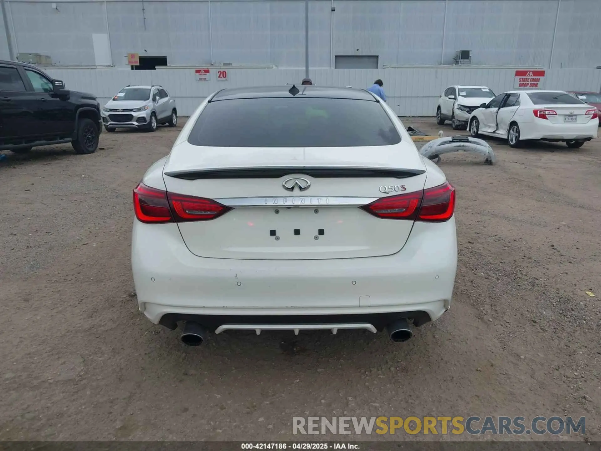 16 fotografías del automóvil dañado JN1FV7AP8KM760644 INFINITI Q50 2019