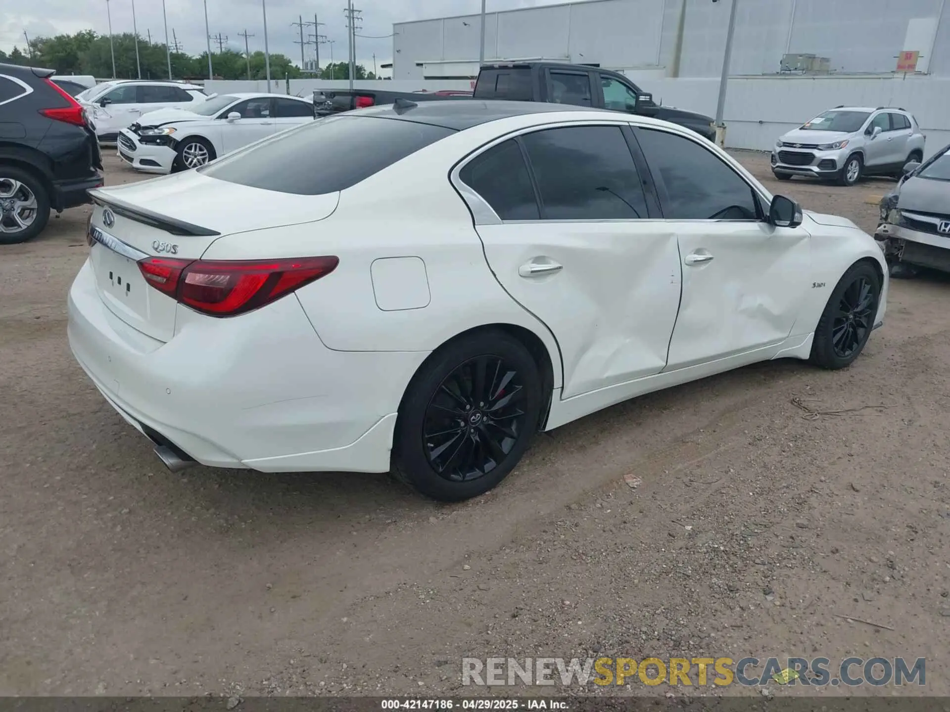4 fotografías del automóvil dañado JN1FV7AP8KM760644 INFINITI Q50 2019