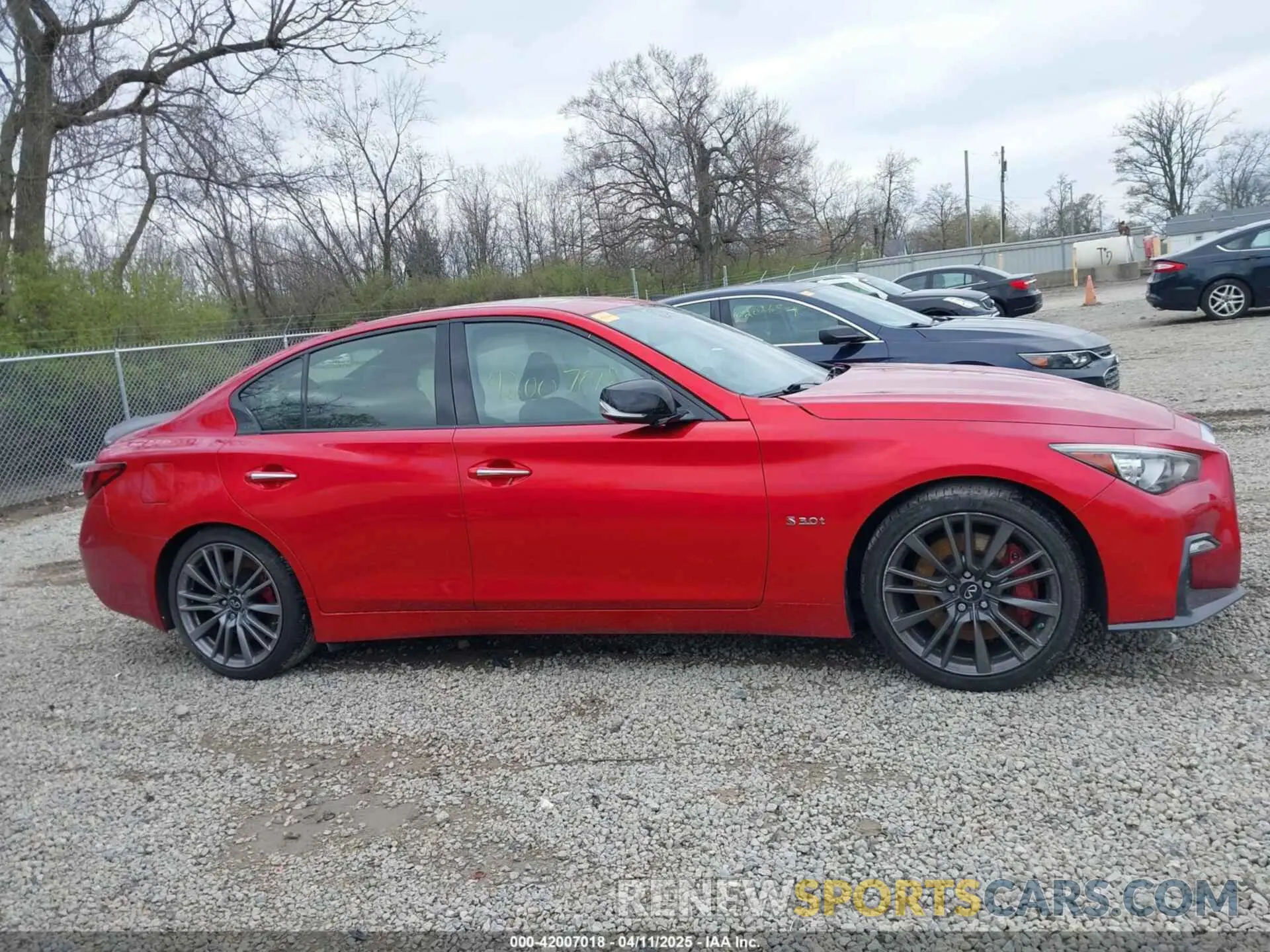 12 fotografías del automóvil dañado JN1FV7AR2KM800086 INFINITI Q50 2019