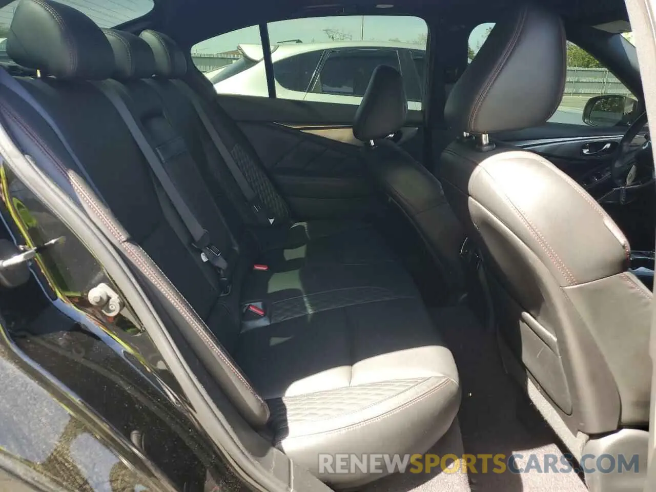 10 fotografías del automóvil dañado JN1FV7AR4KM800168 INFINITI Q50 2019