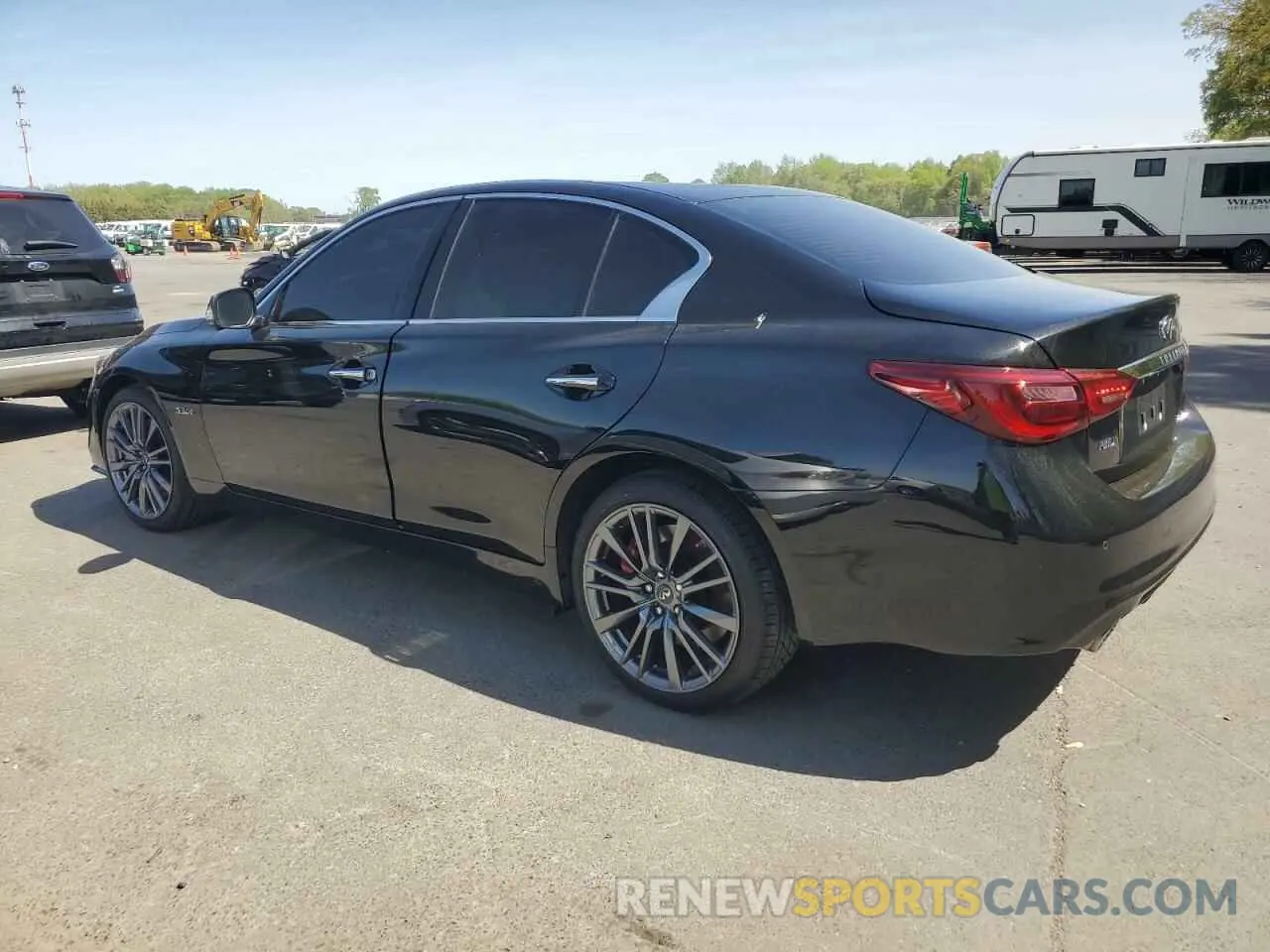 2 fotografías del automóvil dañado JN1FV7AR4KM800168 INFINITI Q50 2019