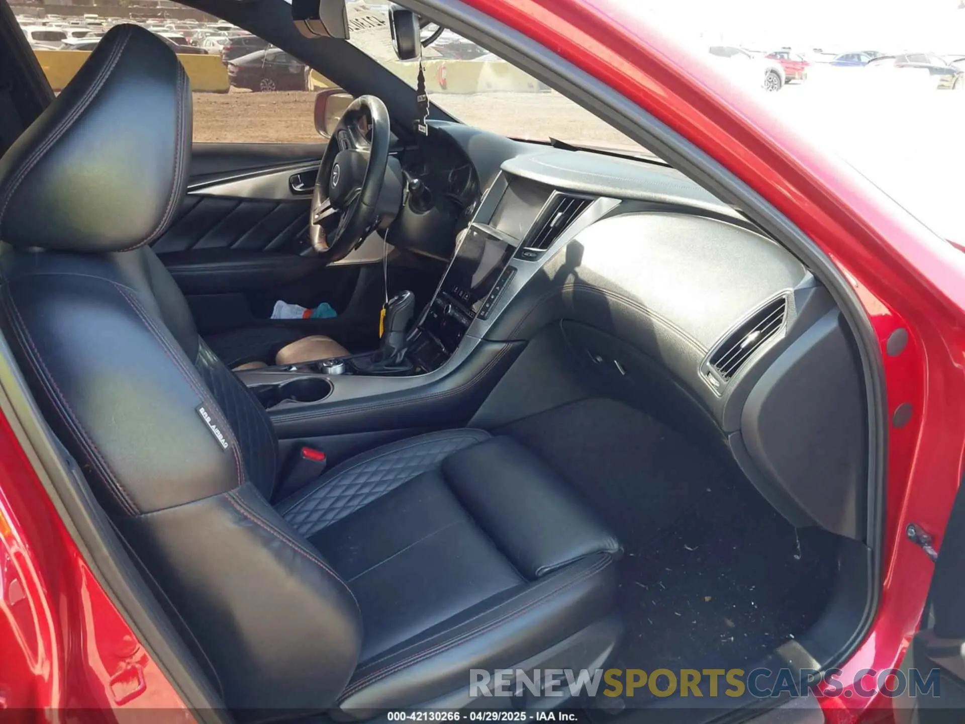 5 fotografías del automóvil dañado JN1FV7AR4KM800929 INFINITI Q50 2019