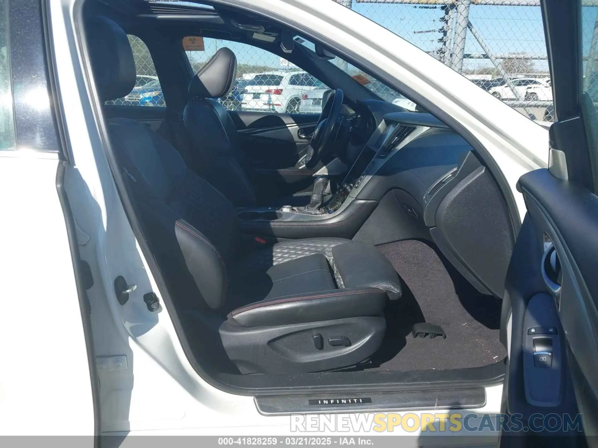 5 fotografías del automóvil dañado JN1FV7AR6KM800091 INFINITI Q50 2019
