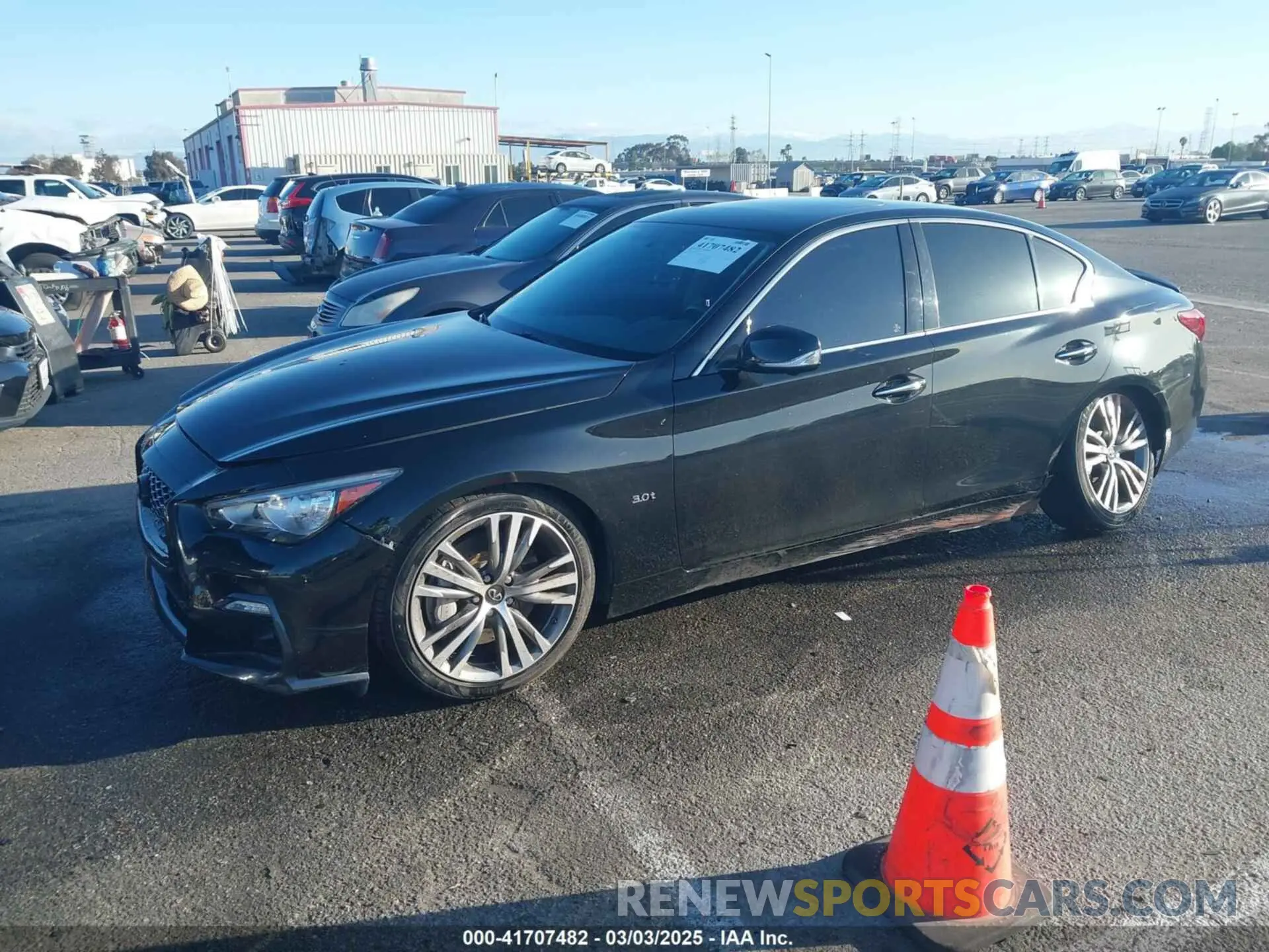 2 fotografías del automóvil dañado JN1EV7AP0LM201375 INFINITI Q50 2020
