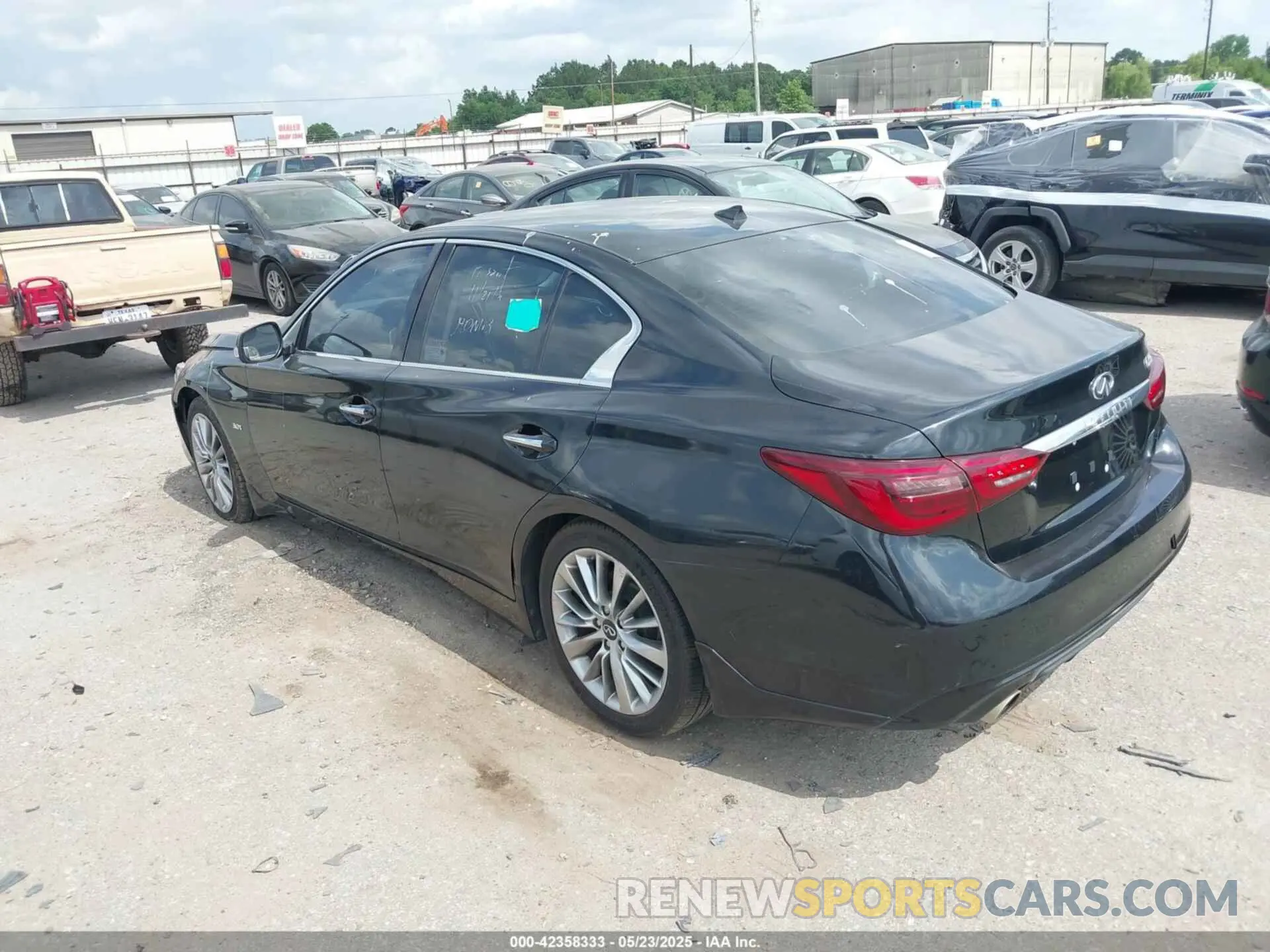 3 fotografías del automóvil dañado JN1EV7AP1LM201269 INFINITI Q50 2020