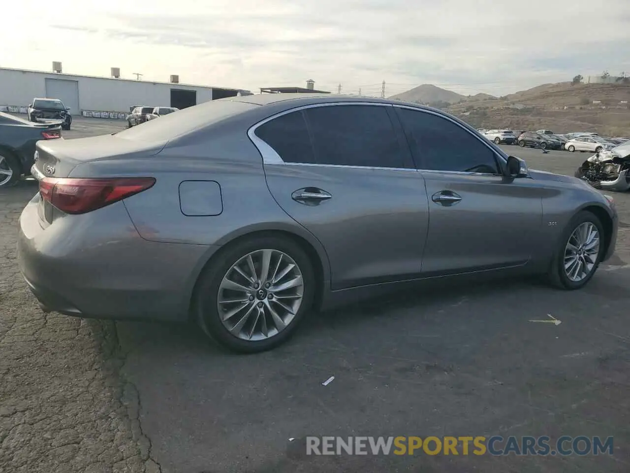 3 fotografías del automóvil dañado JN1EV7AP1LM202454 INFINITI Q50 2020