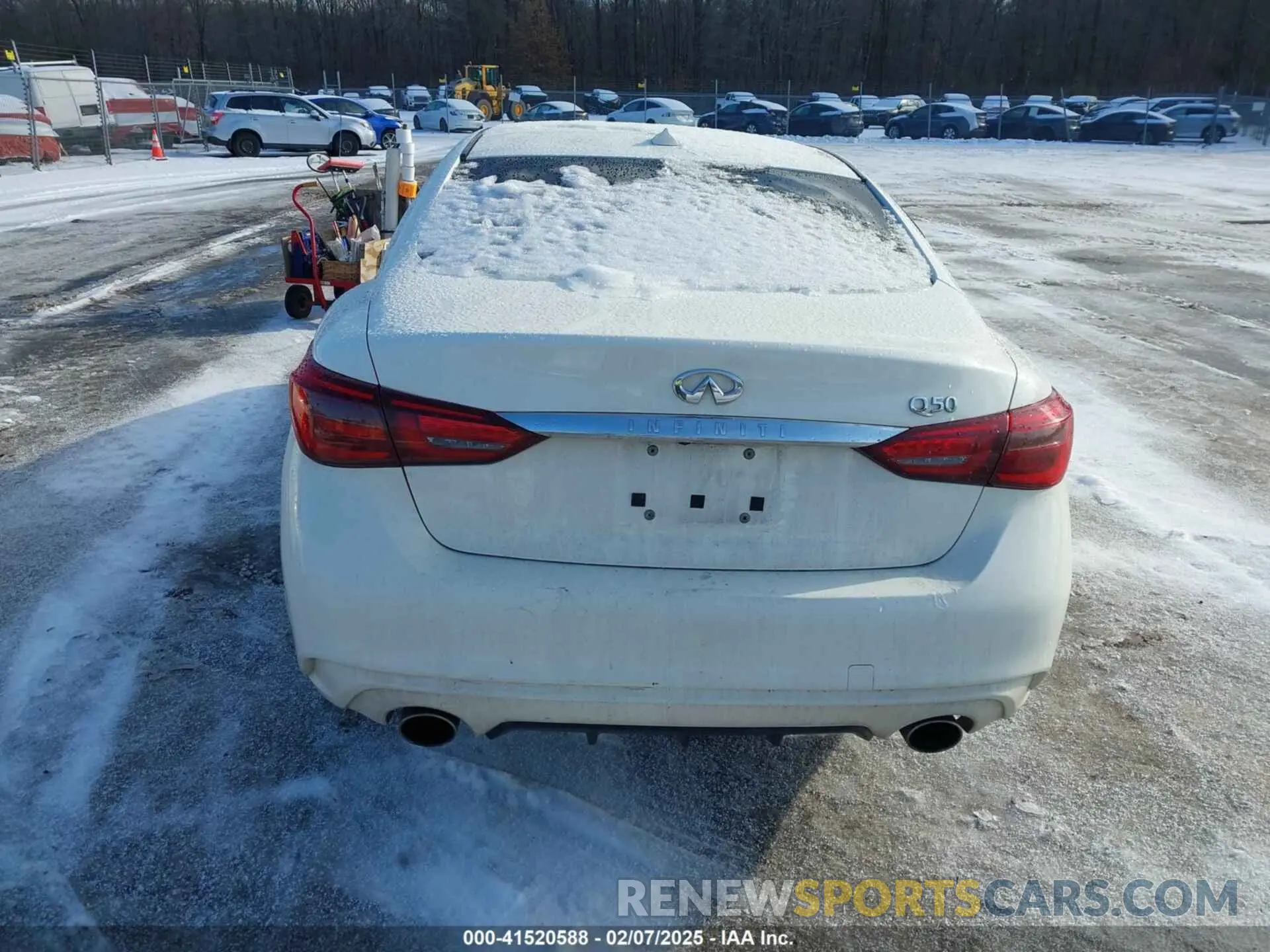 16 fotografías del automóvil dañado JN1EV7AP1LM207704 INFINITI Q50 2020