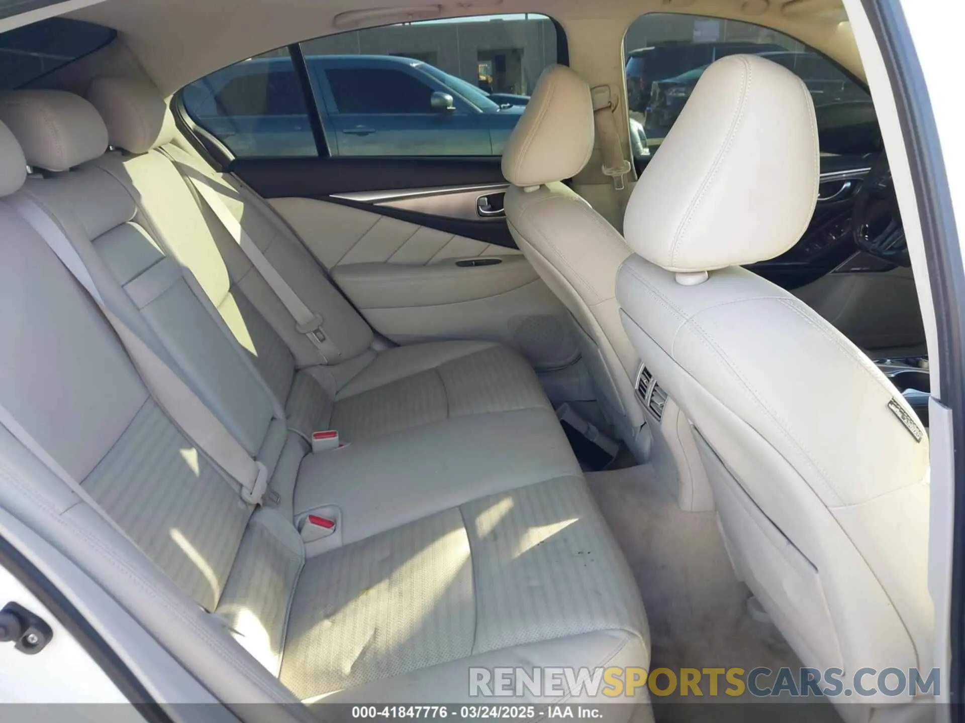 8 fotografías del automóvil dañado JN1EV7AP2LM200941 INFINITI Q50 2020