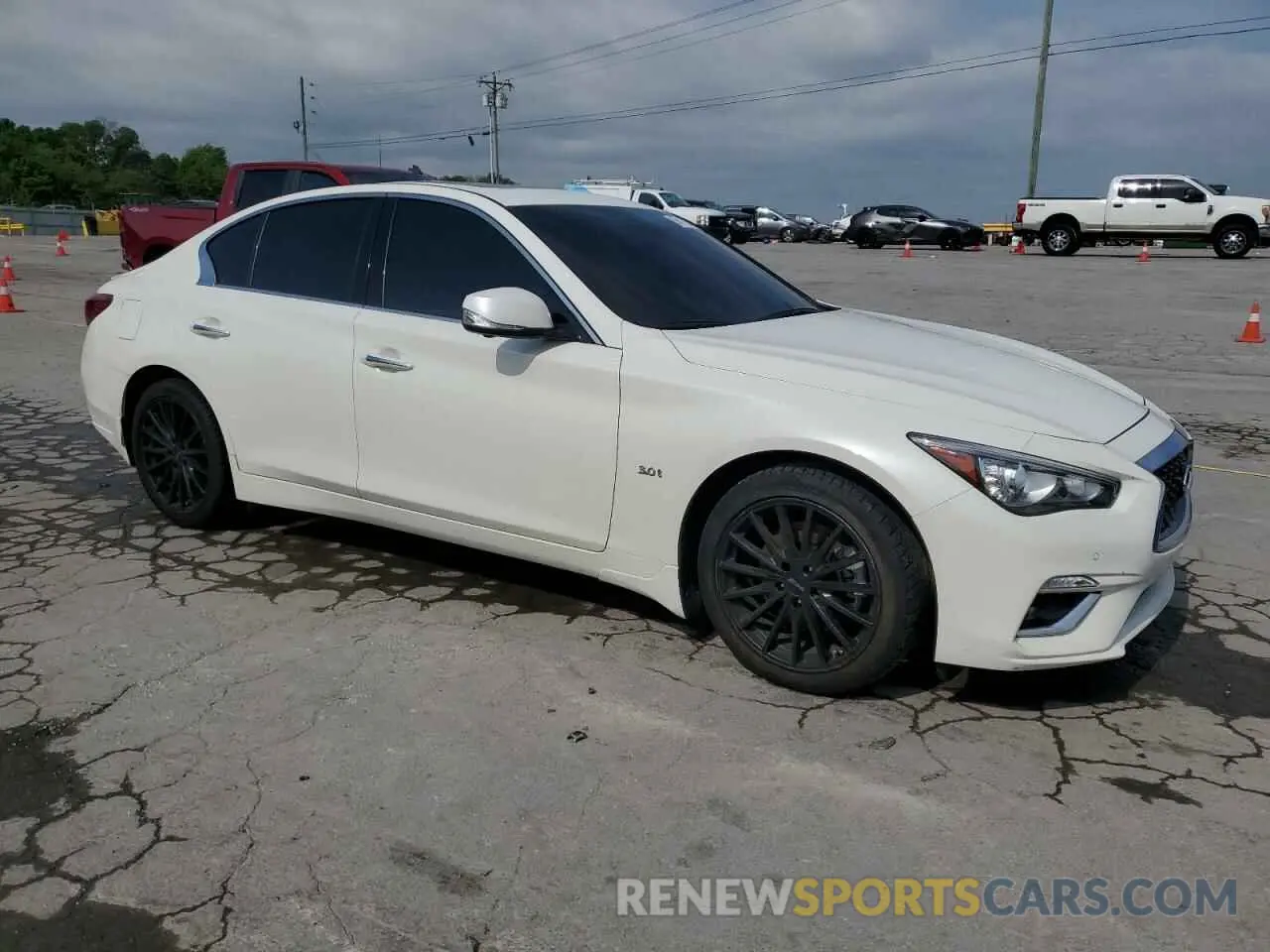 4 fotografías del automóvil dañado JN1EV7AP2LM206562 INFINITI Q50 2020
