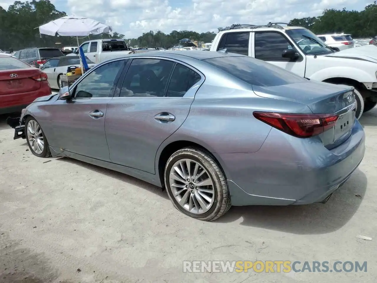 2 fotografías del automóvil dañado JN1EV7AP3LM204321 INFINITI Q50 2020