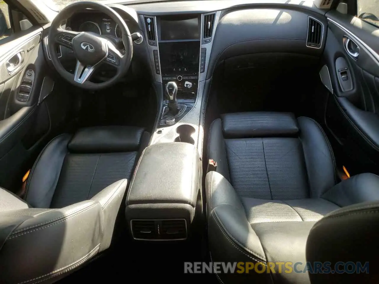 8 fotografías del automóvil dañado JN1EV7AP4LM200956 INFINITI Q50 2020