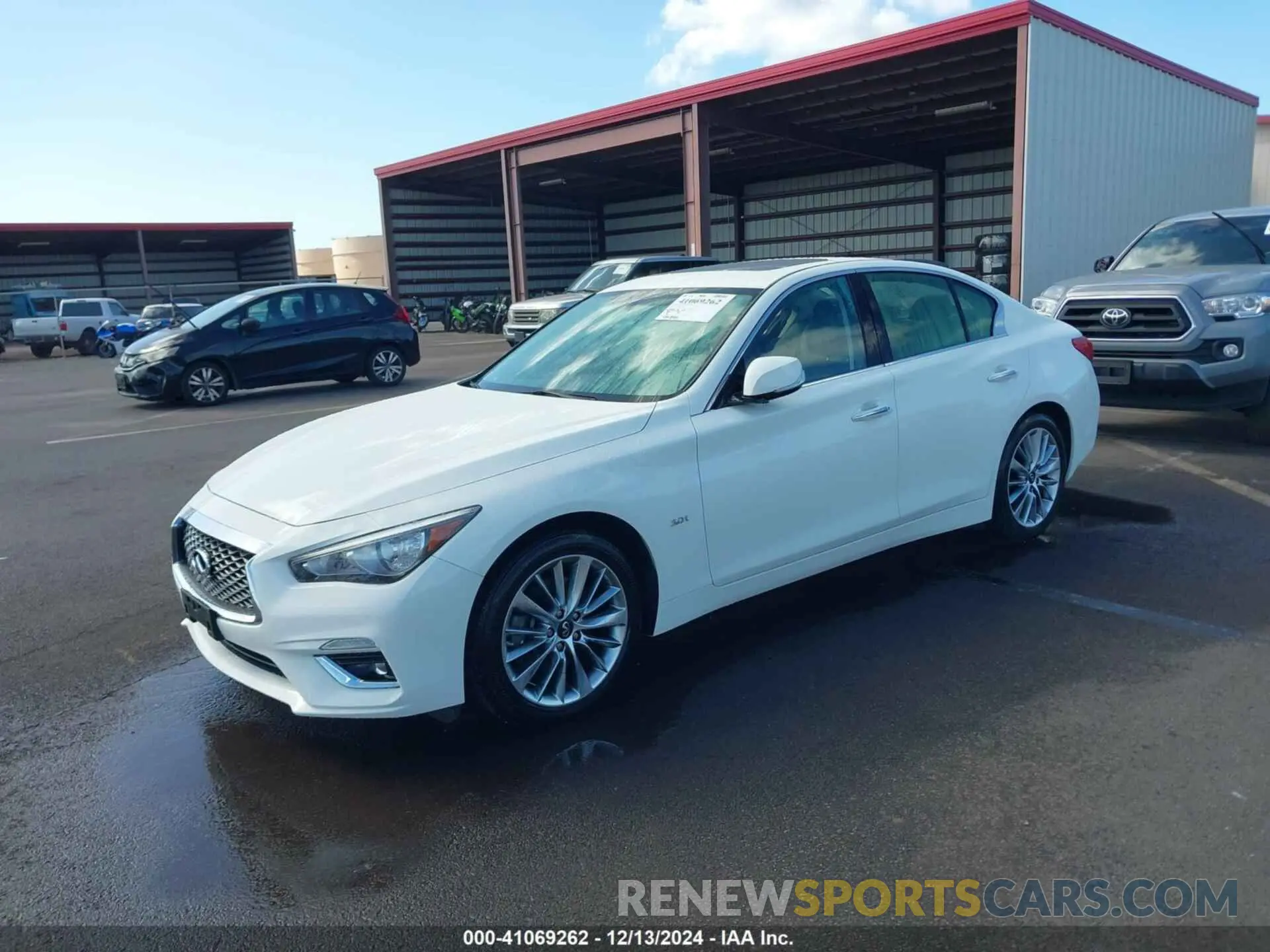 2 fotografías del automóvil dañado JN1EV7AP4LM206367 INFINITI Q50 2020