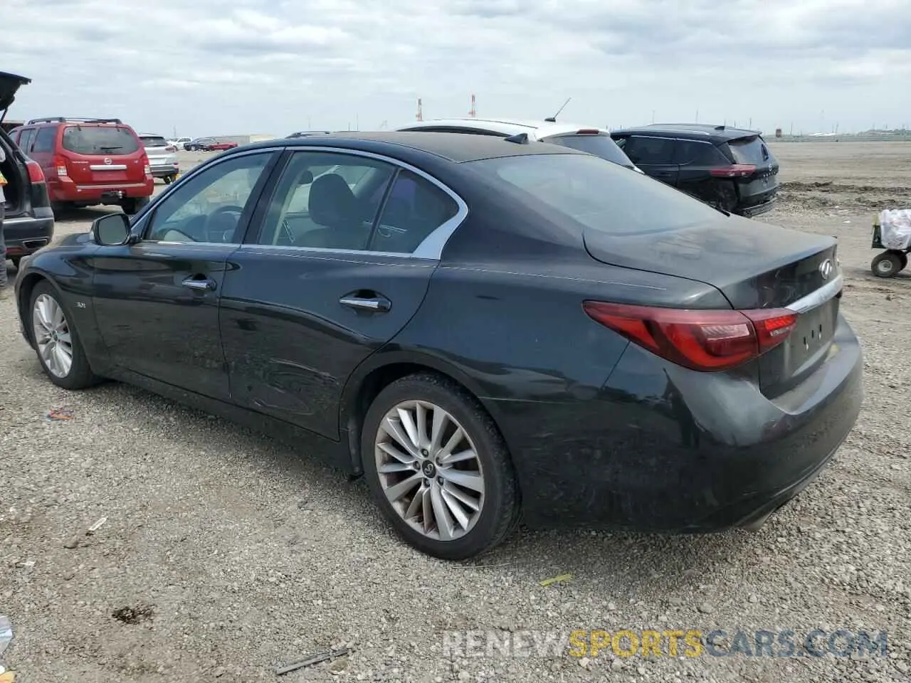 2 fotografías del automóvil dañado JN1EV7AP5LM200335 INFINITI Q50 2020