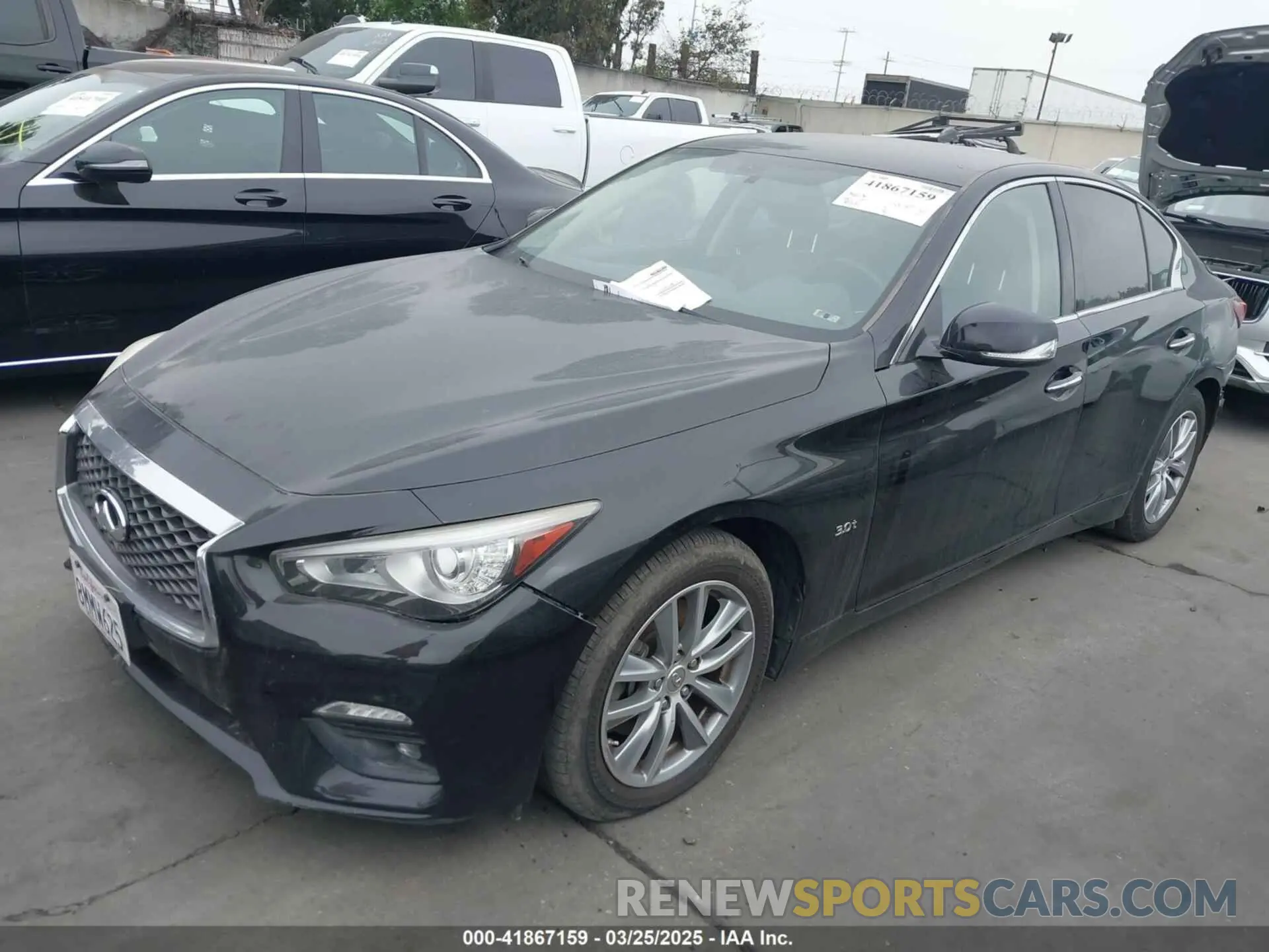 2 fotografías del automóvil dañado JN1EV7AP5LM200433 INFINITI Q50 2020