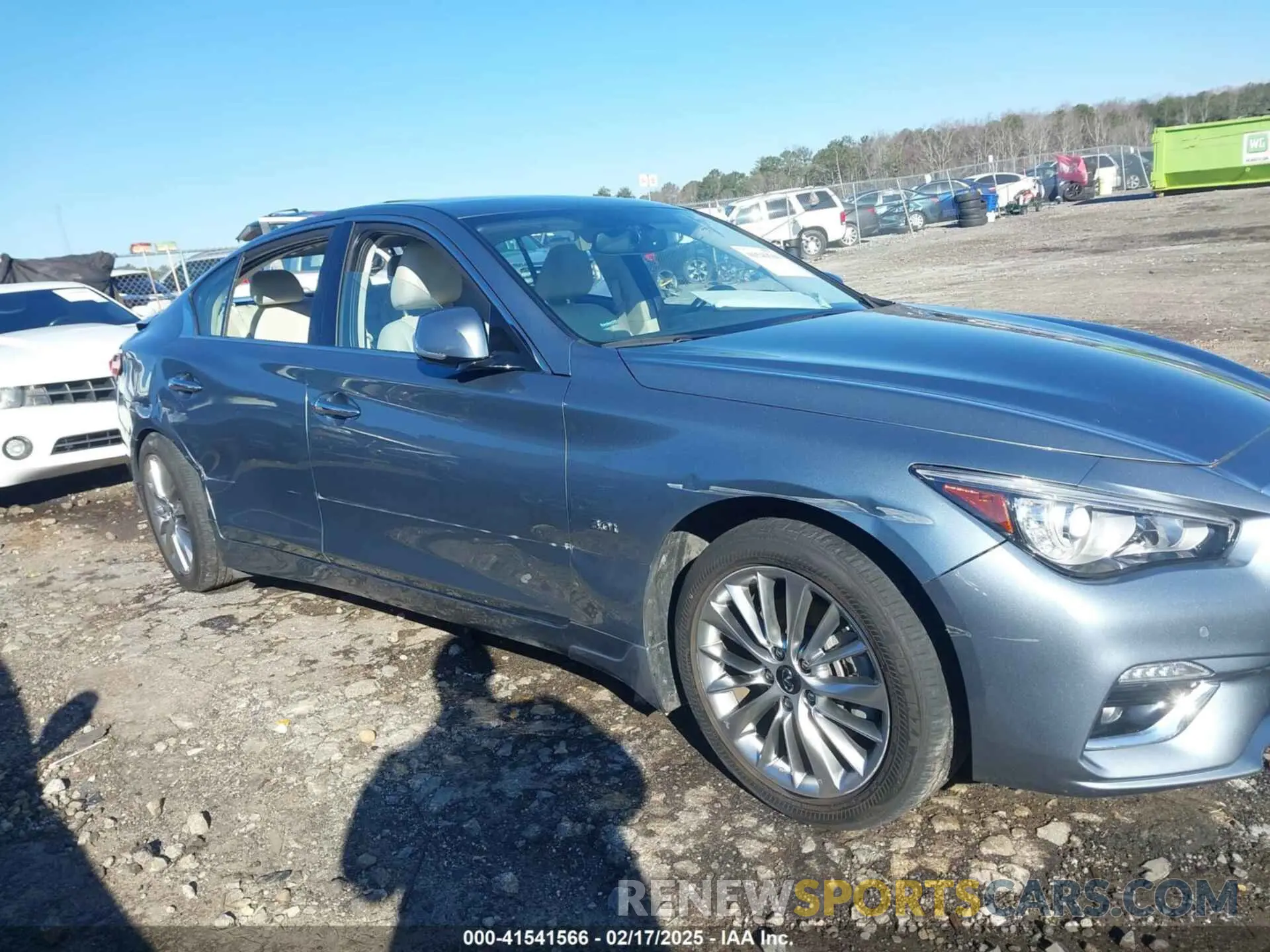 12 fotografías del automóvil dañado JN1EV7AP6LM201347 INFINITI Q50 2020