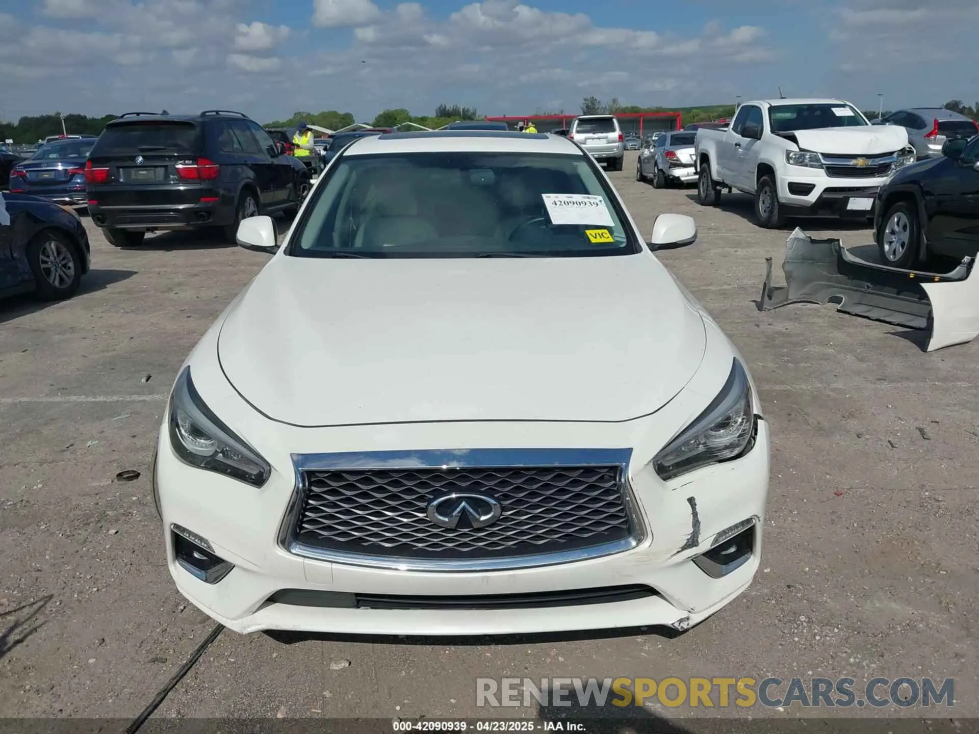 13 fotografías del automóvil dañado JN1EV7AP6LM201462 INFINITI Q50 2020