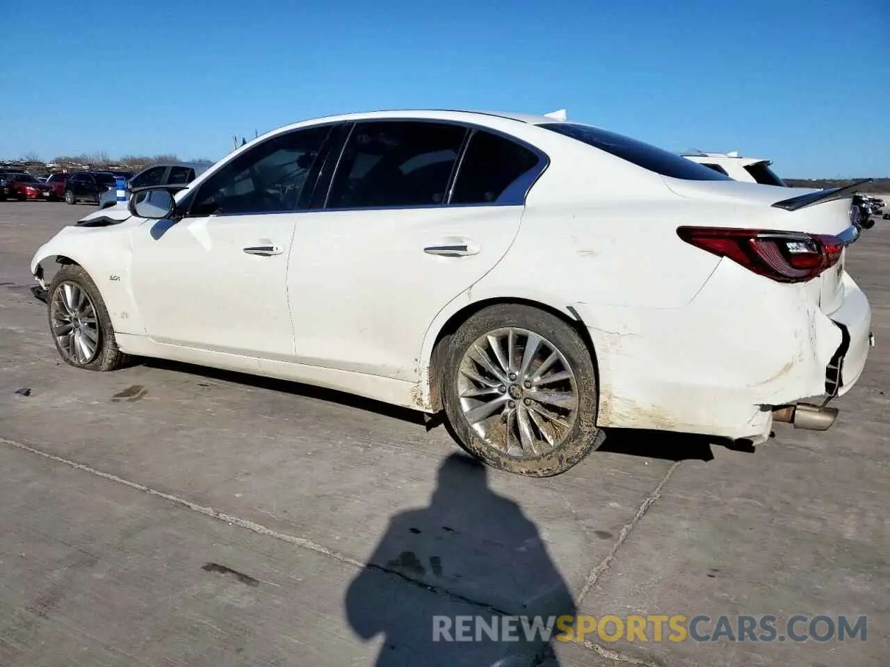 2 fotografías del automóvil dañado JN1EV7AP6LM206273 INFINITI Q50 2020