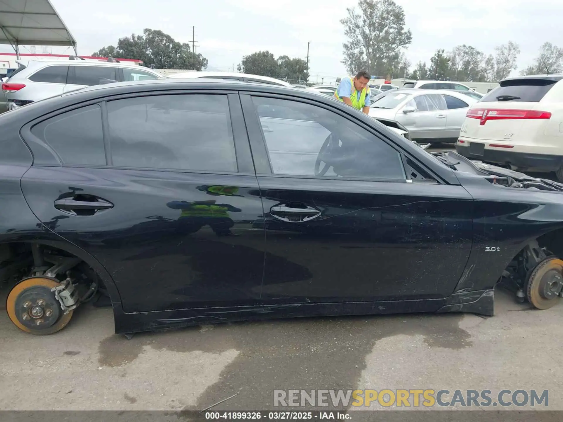 14 fotografías del automóvil dañado JN1EV7AP7LM206931 INFINITI Q50 2020