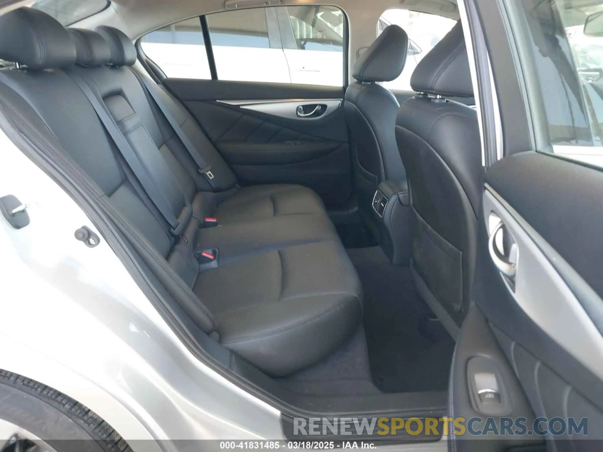 8 fotografías del automóvil dañado JN1EV7AP9LM203769 INFINITI Q50 2020