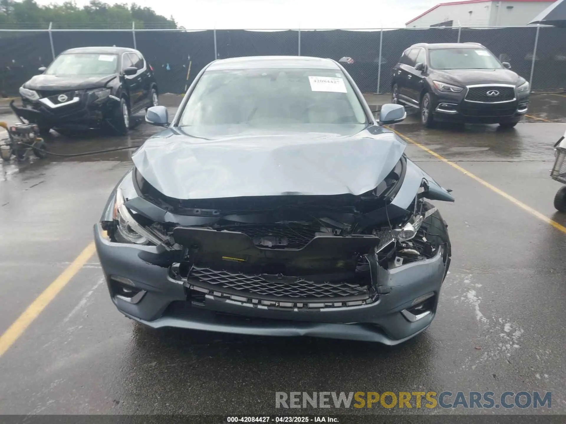 12 fotografías del automóvil dañado JN1EV7APXLM205739 INFINITI Q50 2020