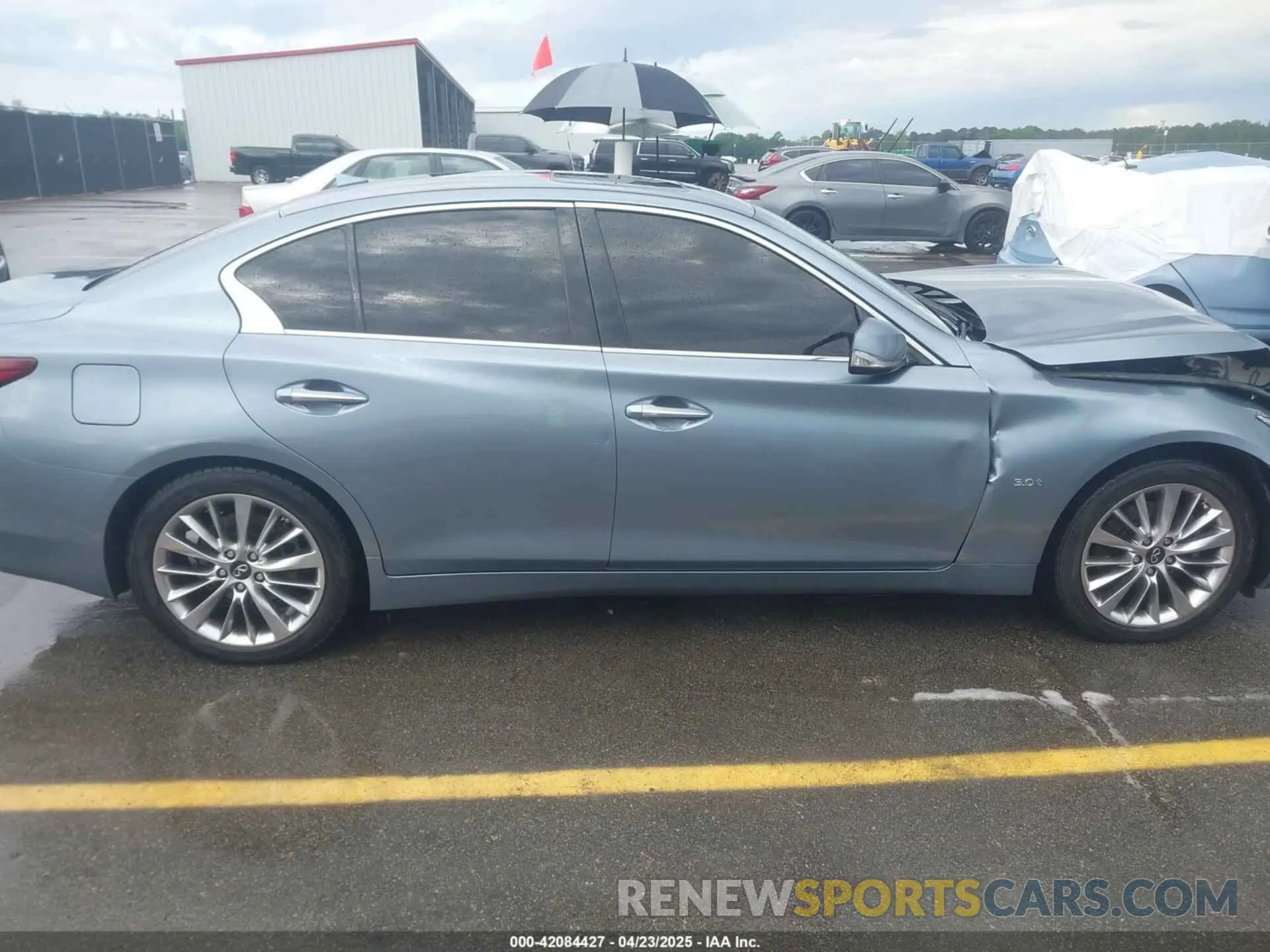 13 fotografías del automóvil dañado JN1EV7APXLM205739 INFINITI Q50 2020