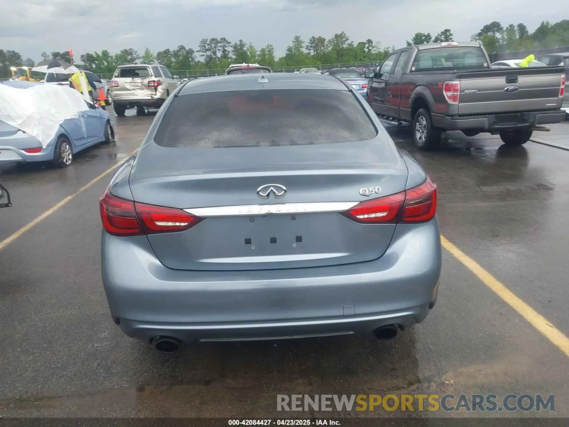 16 fotografías del automóvil dañado JN1EV7APXLM205739 INFINITI Q50 2020