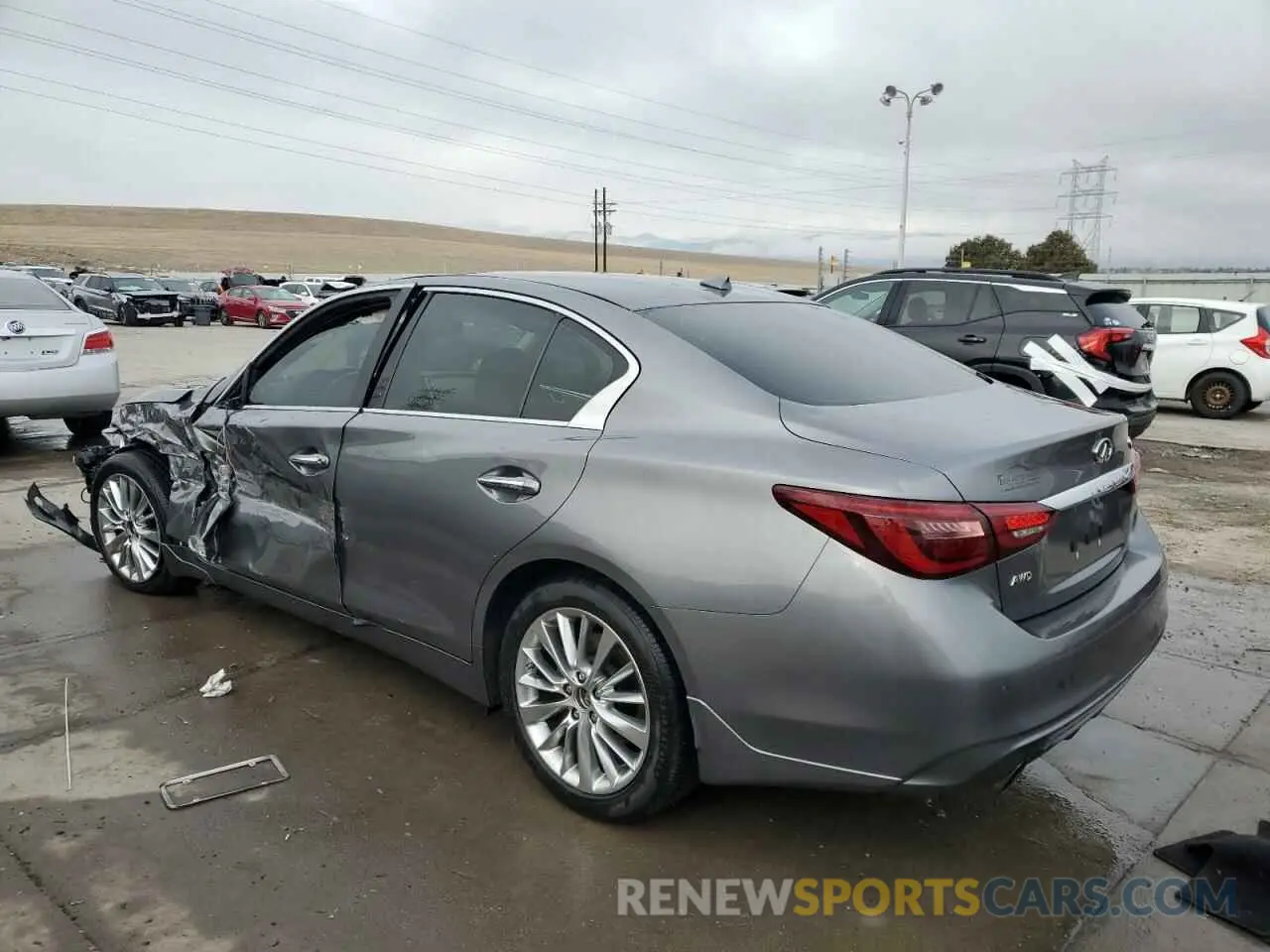 2 fotografías del automóvil dañado JN1EV7AR3LM255979 INFINITI Q50 2020