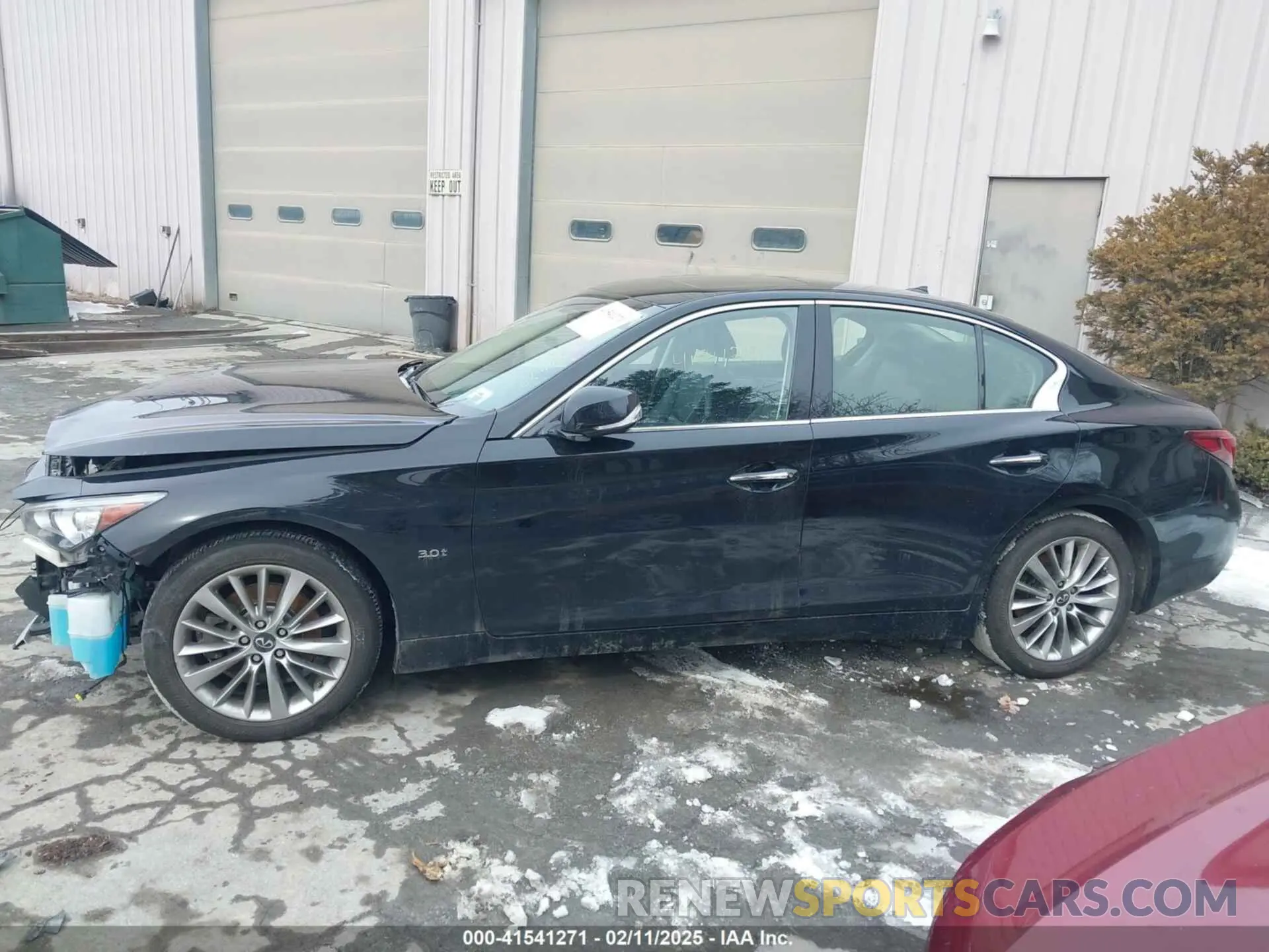 14 fotografías del automóvil dañado JN1EV7AR4LM254470 INFINITI Q50 2020
