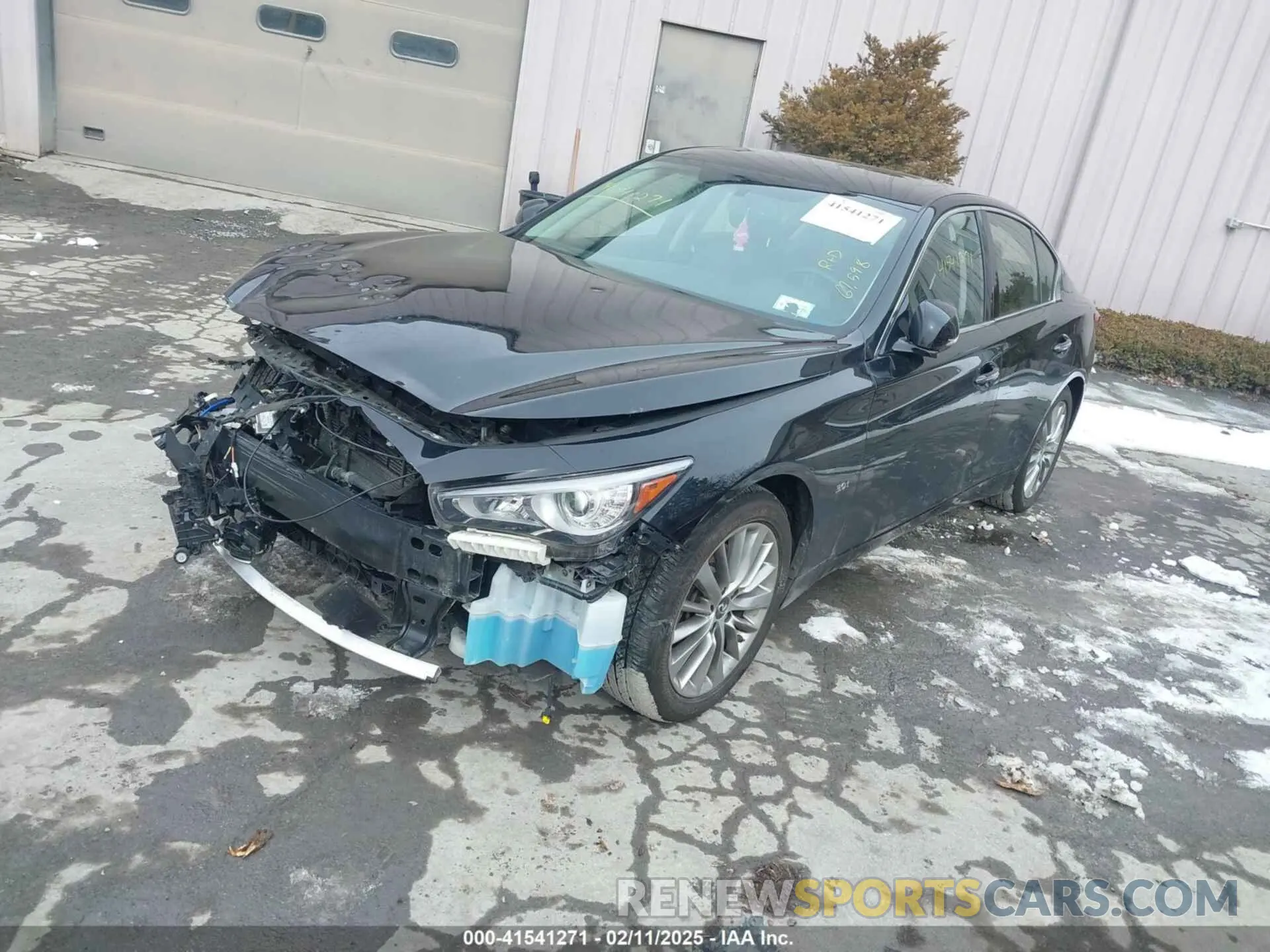 2 fotografías del automóvil dañado JN1EV7AR4LM254470 INFINITI Q50 2020