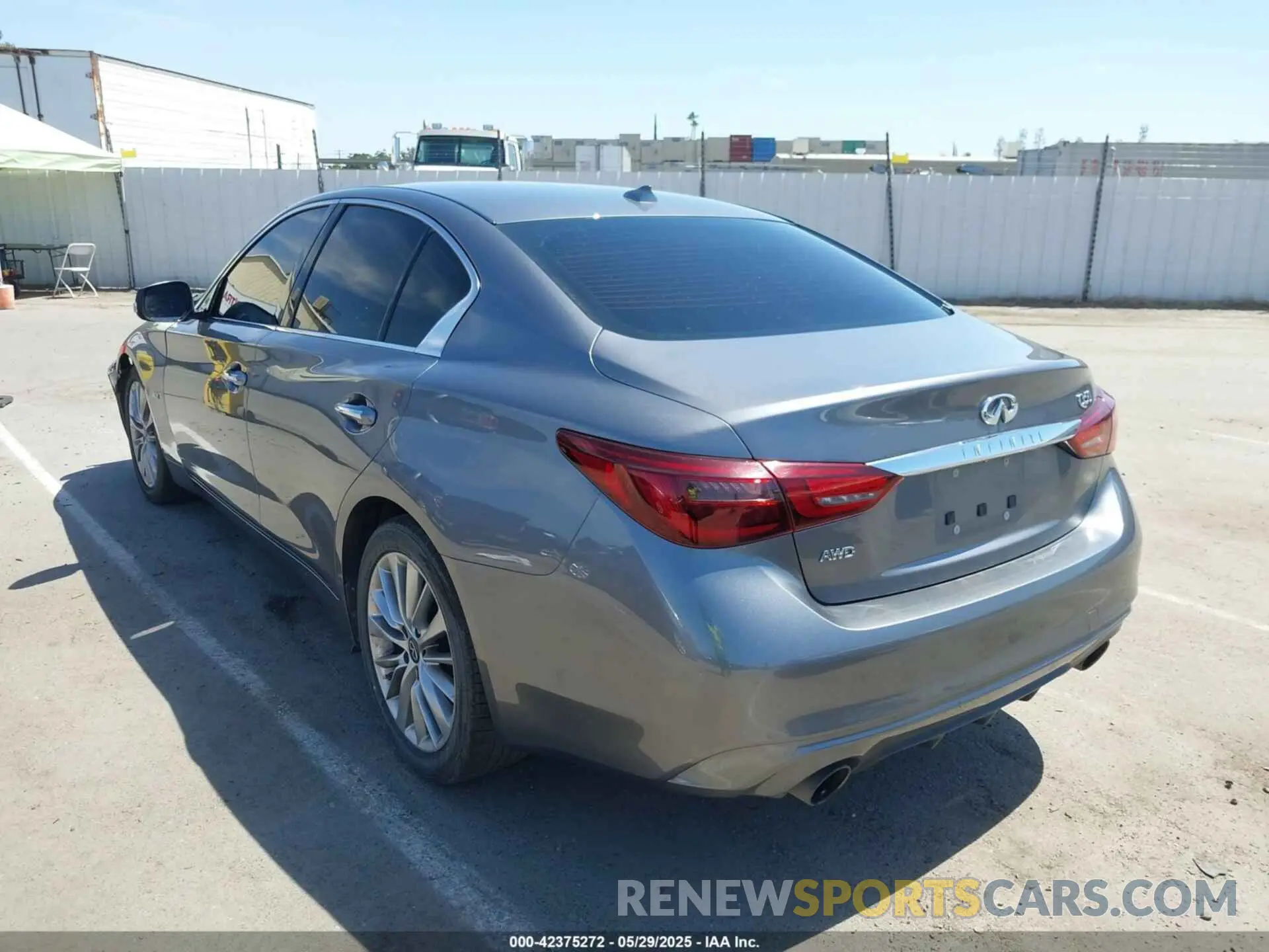 3 fotografías del automóvil dañado JN1EV7AR5LM255479 INFINITI Q50 2020