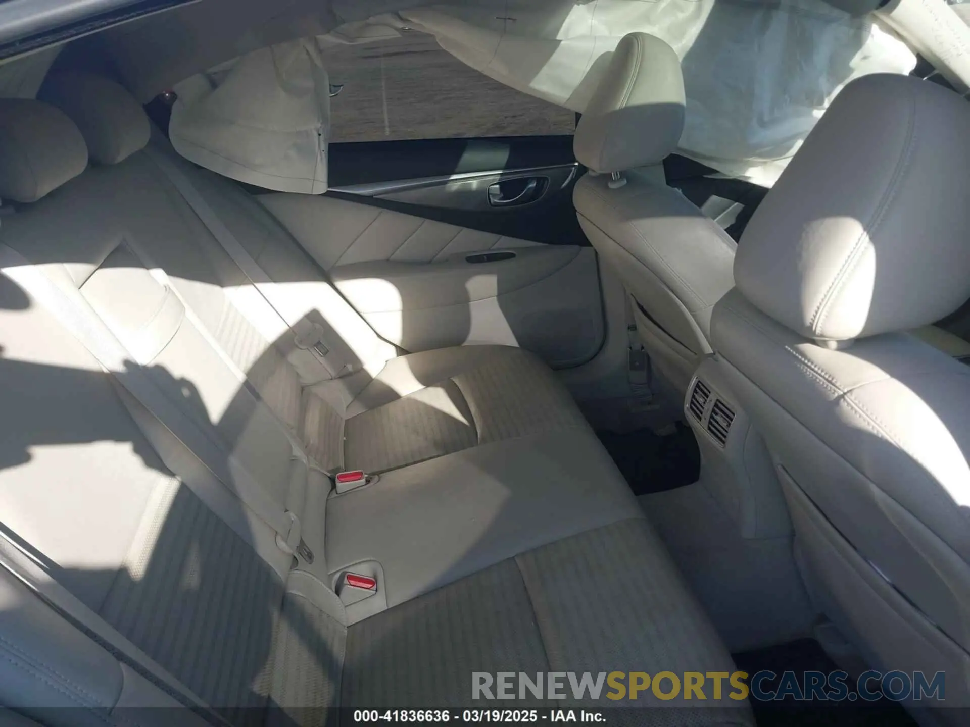 8 fotografías del automóvil dañado JN1EV7AR8LM250180 INFINITI Q50 2020