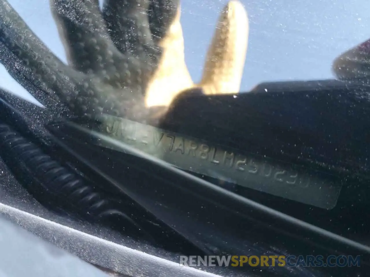 13 fotografías del automóvil dañado JN1EV7AR8LM250230 INFINITI Q50 2020