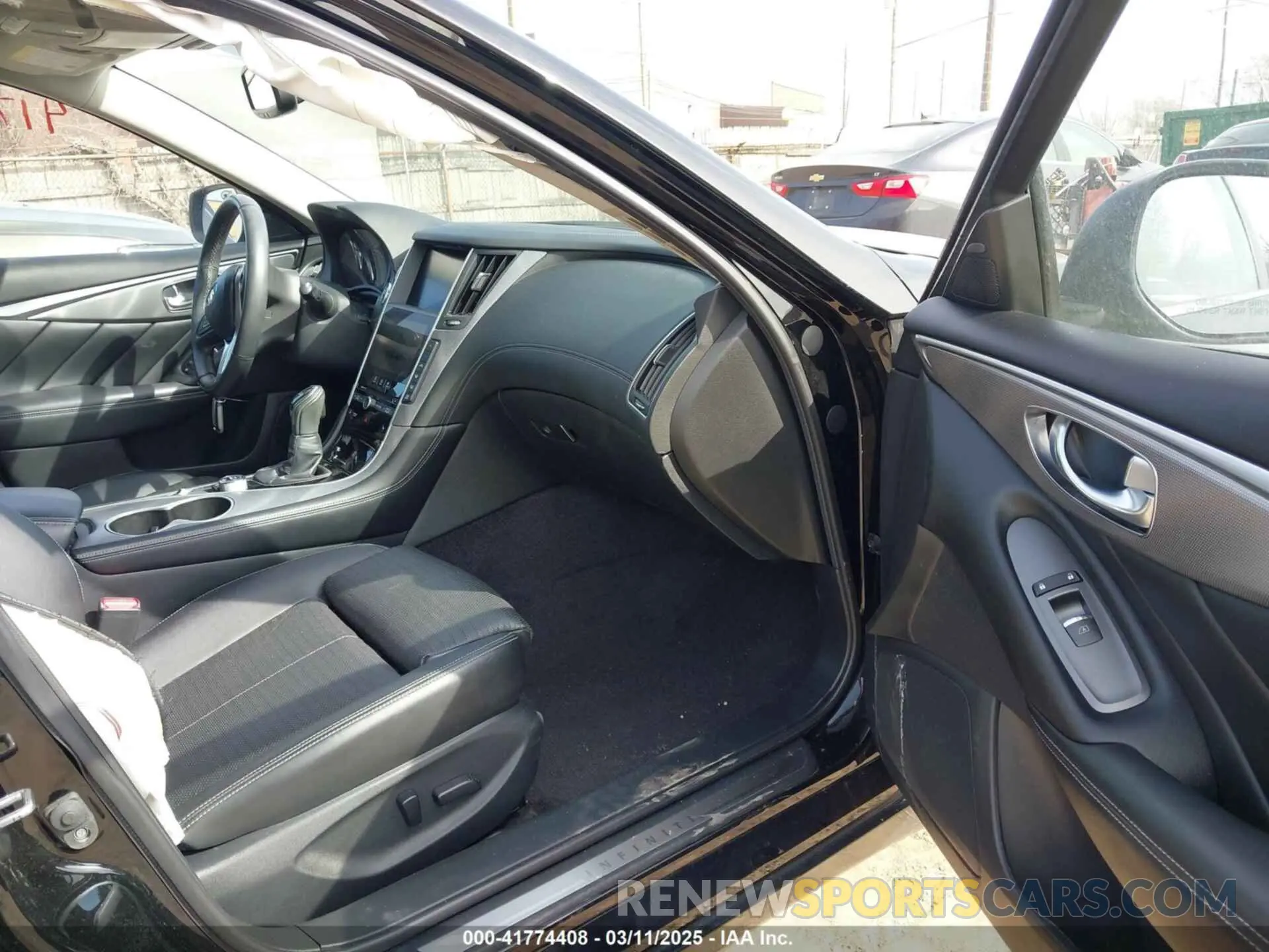 5 fotografías del automóvil dañado JN1EV7AR8LM254553 INFINITI Q50 2020