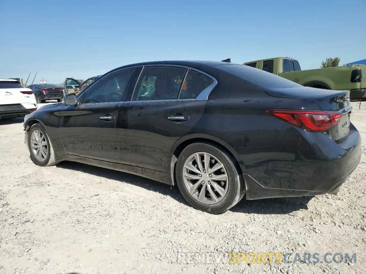 2 fotografías del automóvil dañado JN1EV7AP1MM701174 INFINITI Q50 2021